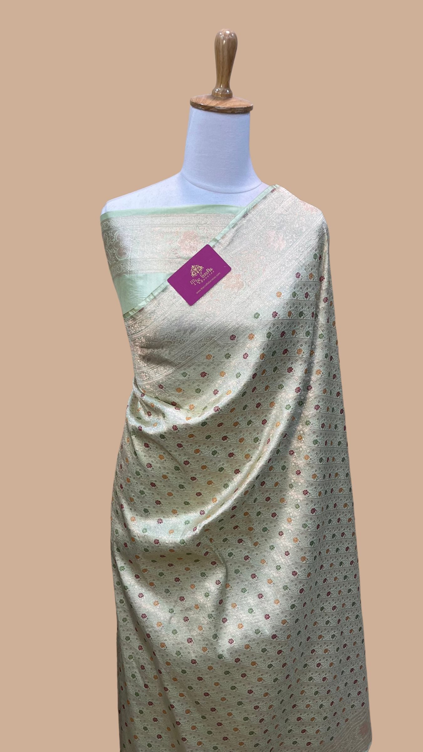 Pure Katan Silk Handloom Banarasi Saree - Tanchui Brocade Meena
