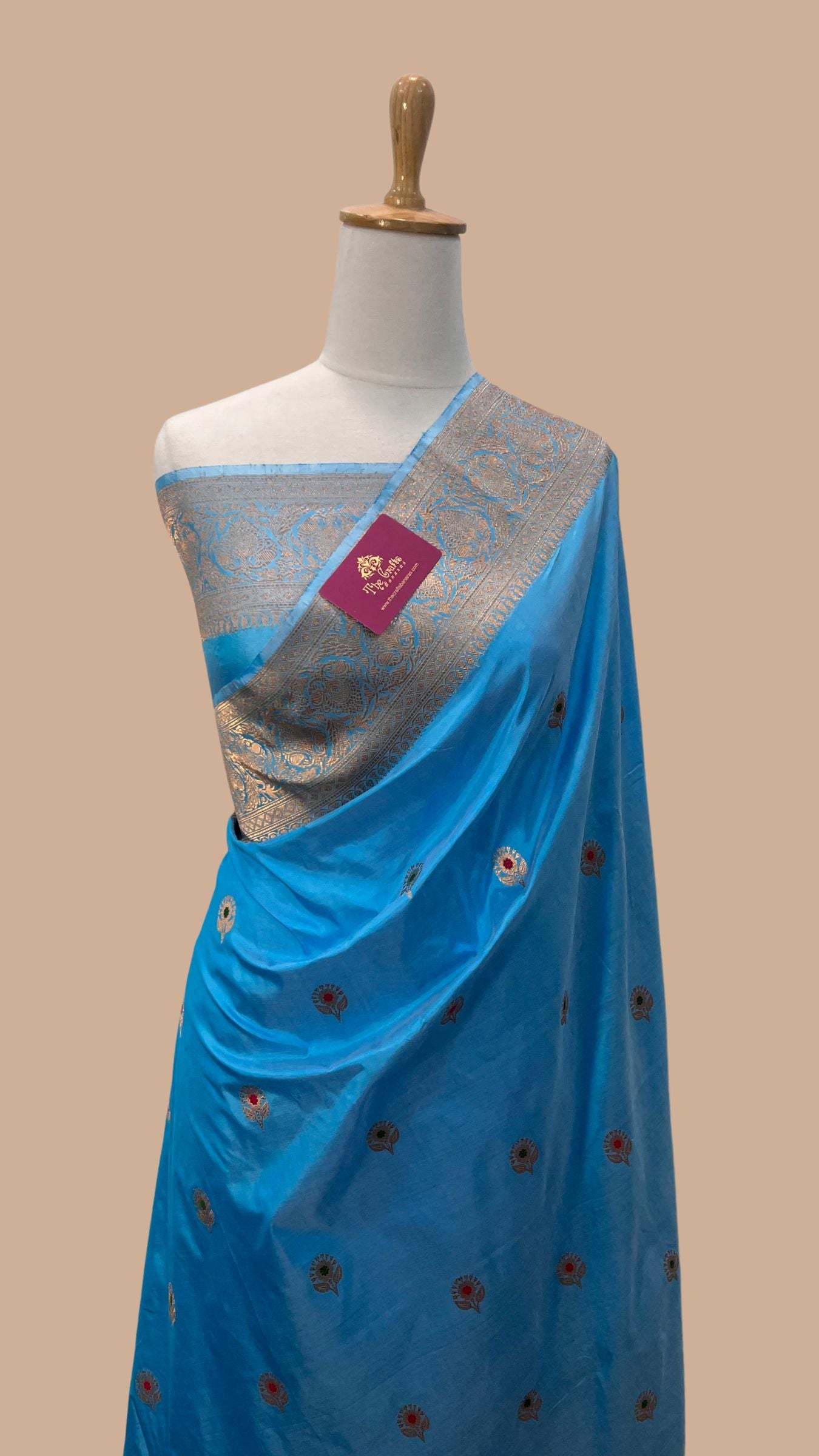 Pure Katan Silk Handloom Banarasi Saree - Kadhua Buti