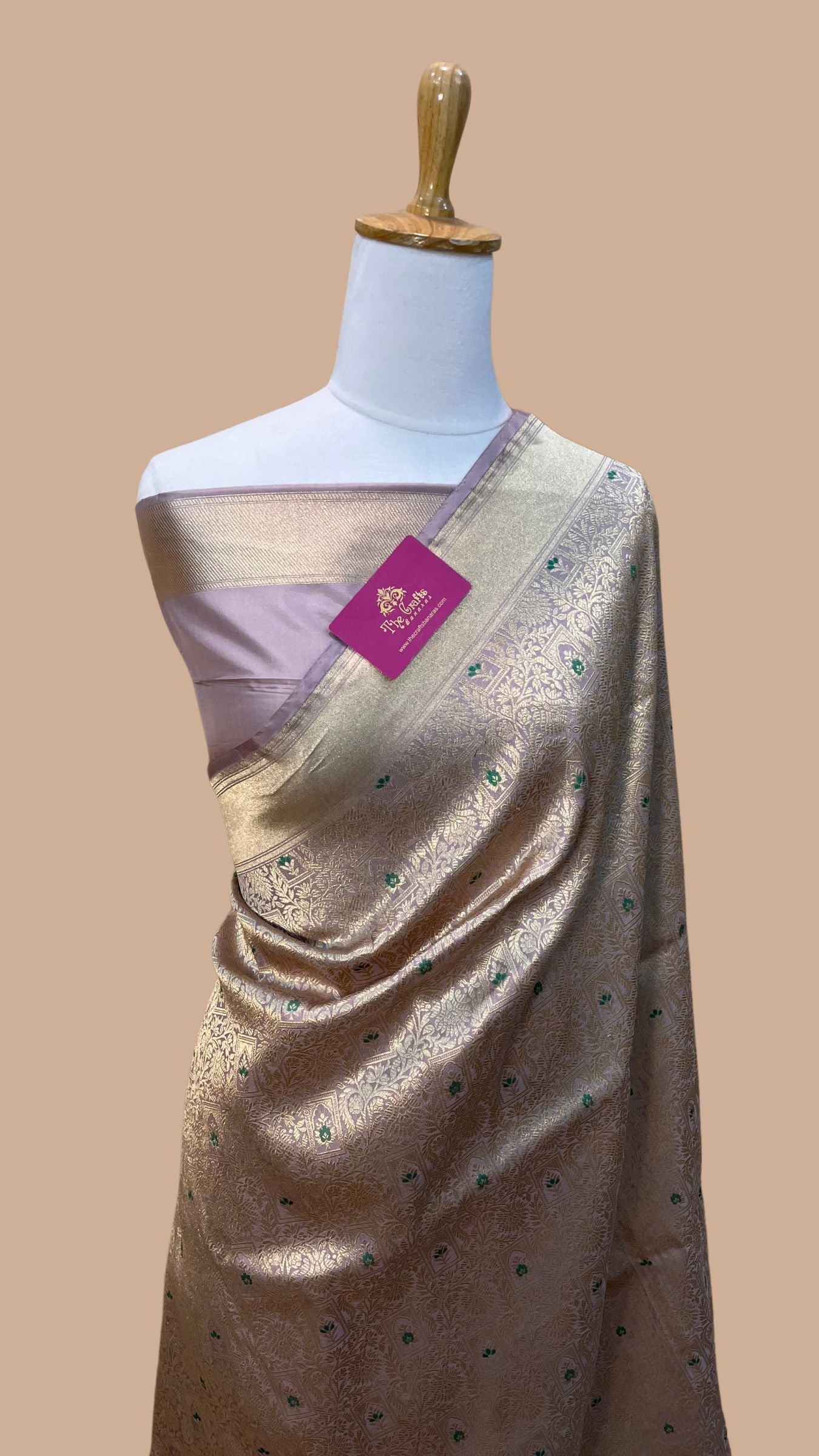 Pure Katan Silk Handloom Banarasi Saree - Tanchui Brocade Meena