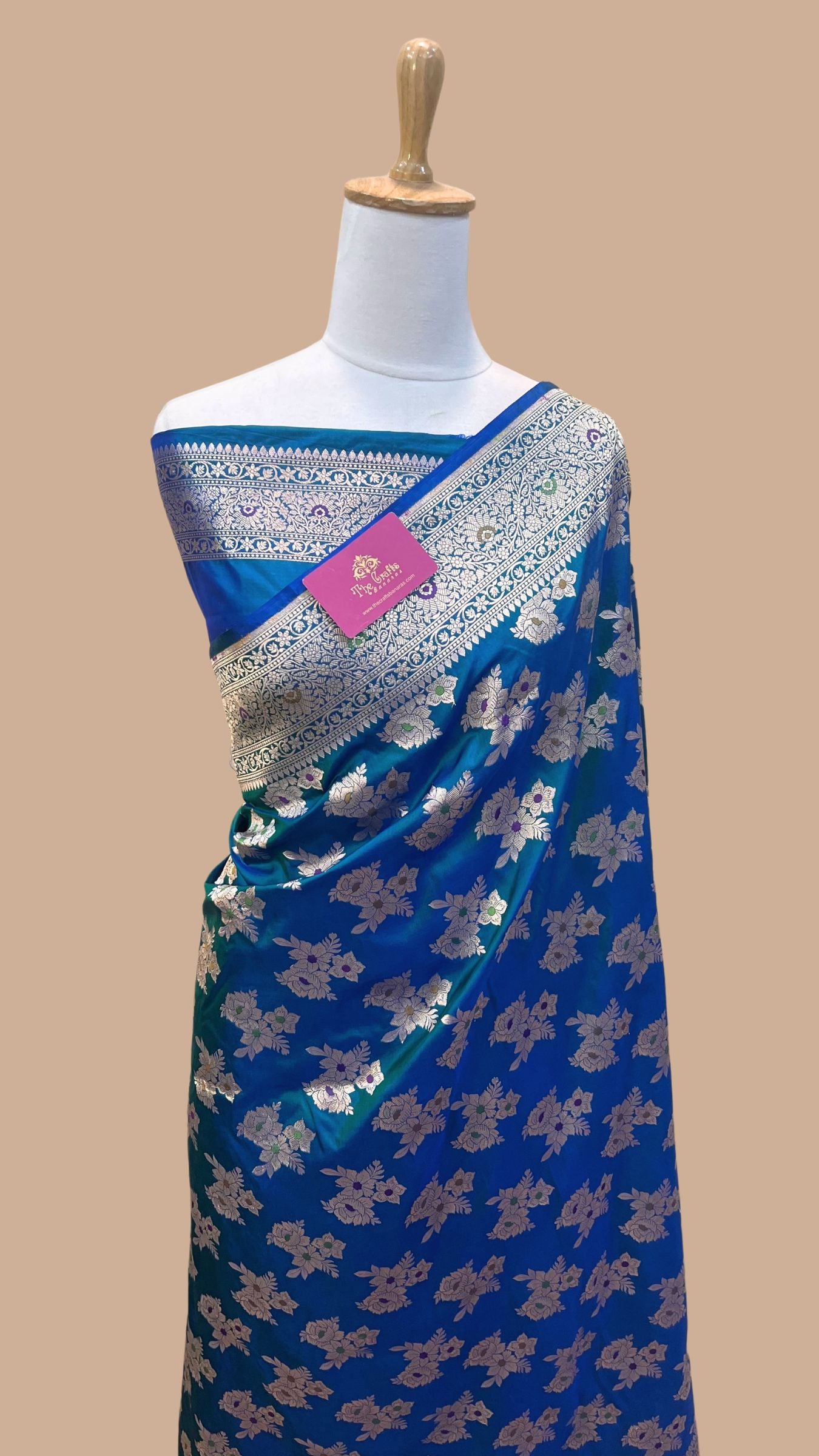Pure Katan Silk Handloom Banarasi Saree - Jaal Work With Meenakari
