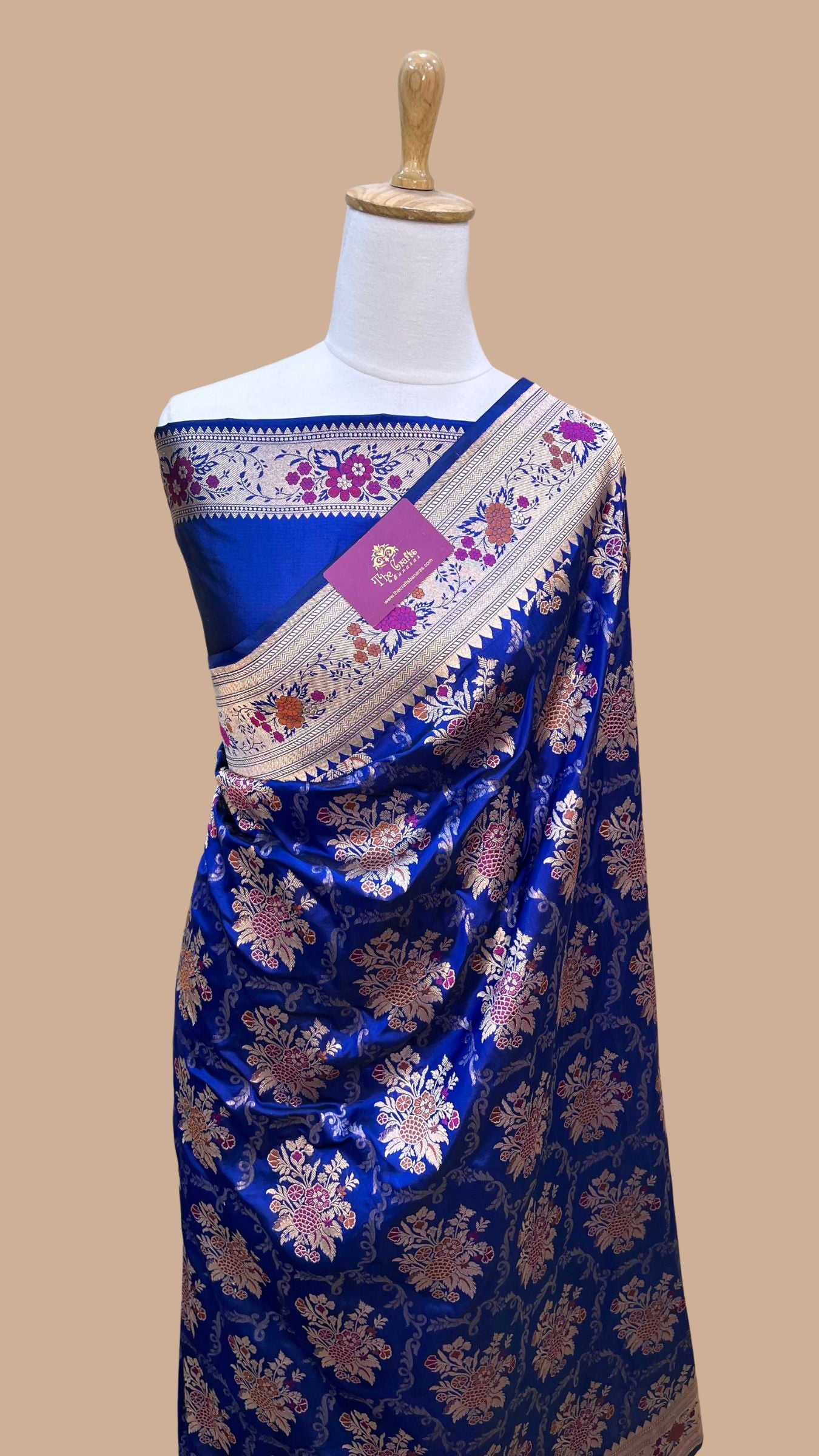 Pure Katan Silk Handloom Banarasi Saree - Jaal Work With Meenakari
