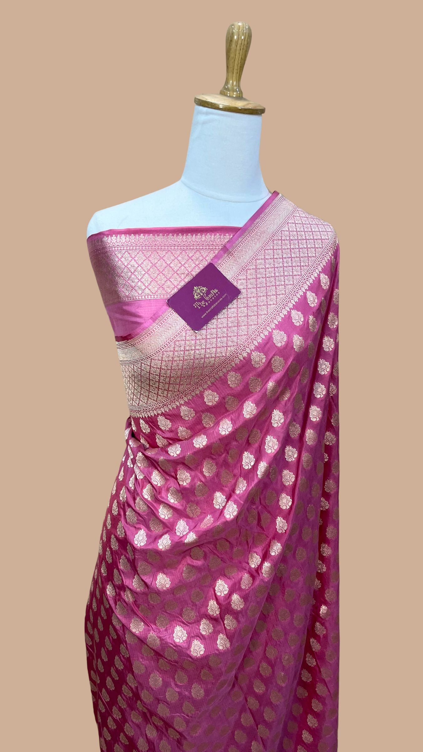 Pure Katan Silk Handloom Banarasi Saree - Jaal work