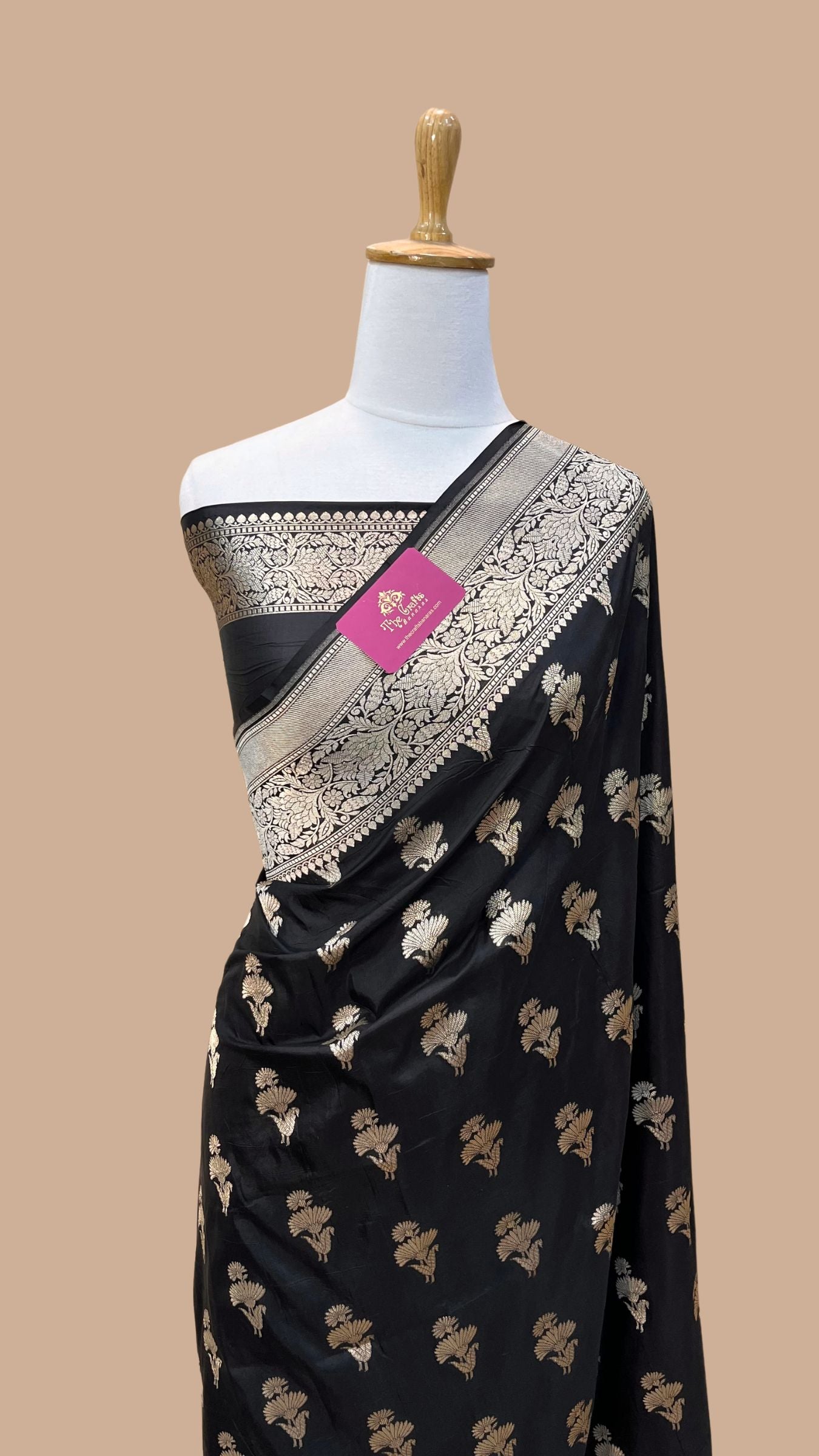 Pure Katan Silk Handloom Banarasi Saree - Jaal work