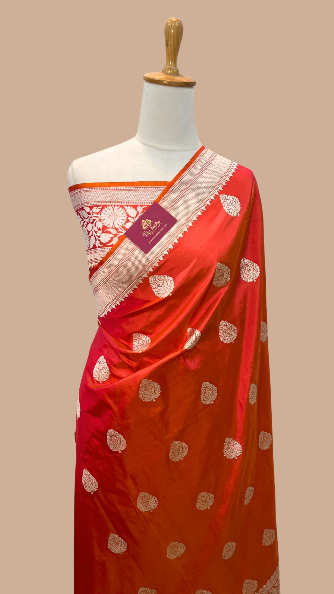 Pure Katan Silk Handloom Banarasi Saree - Kadhua Buti