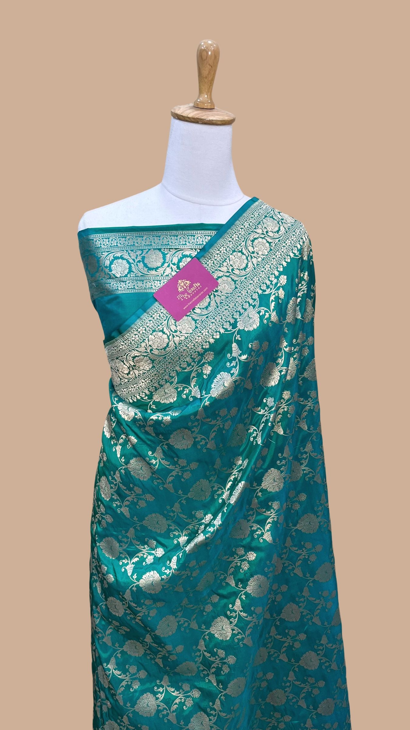 Pure Katan Silk Handloom Banarasi Saree - Jaal work