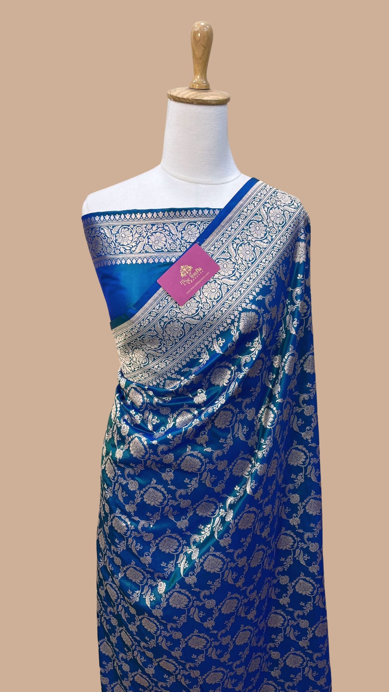 Pure Katan Silk Handloom Banarasi Saree - Jaal work
