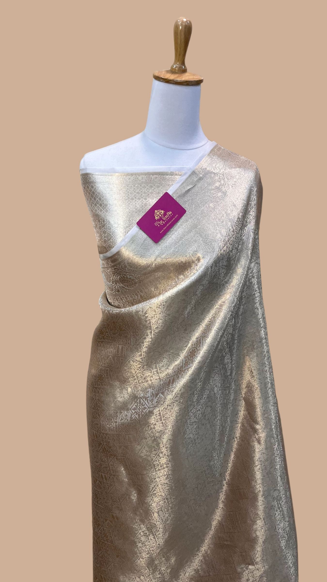 Pure Tissue Brocade Handloom Banarasi Saree