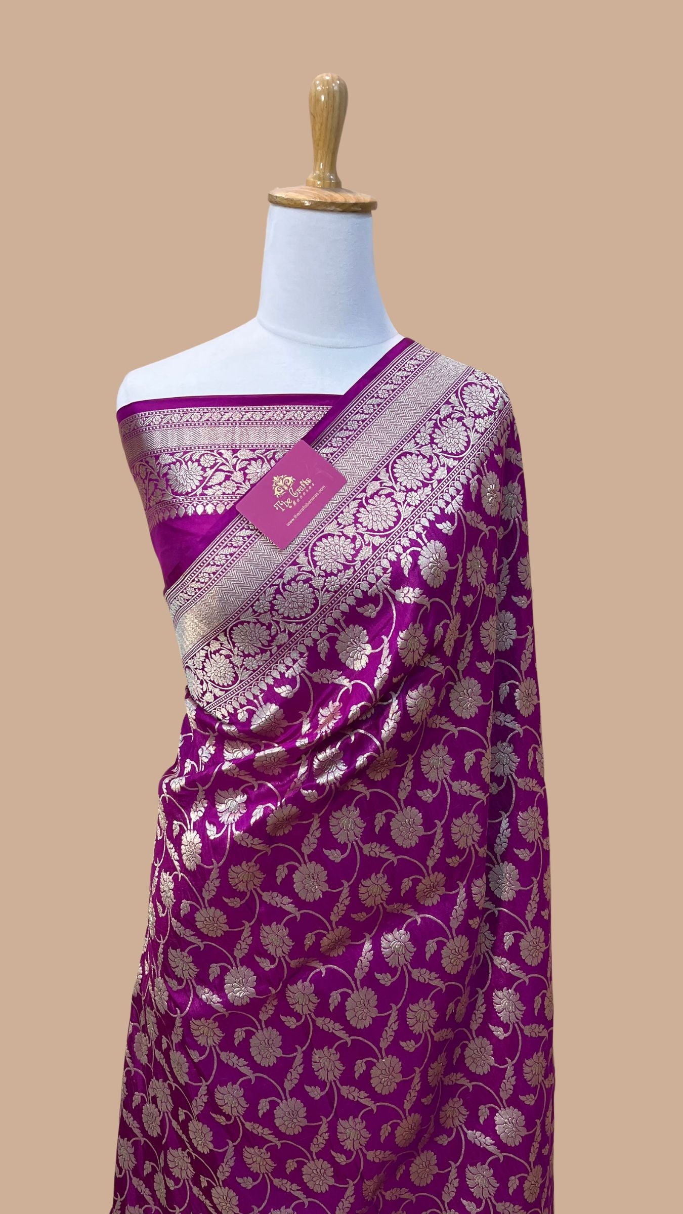 Pure Katan Silk Handloom Banarasi Saree - Jaal work