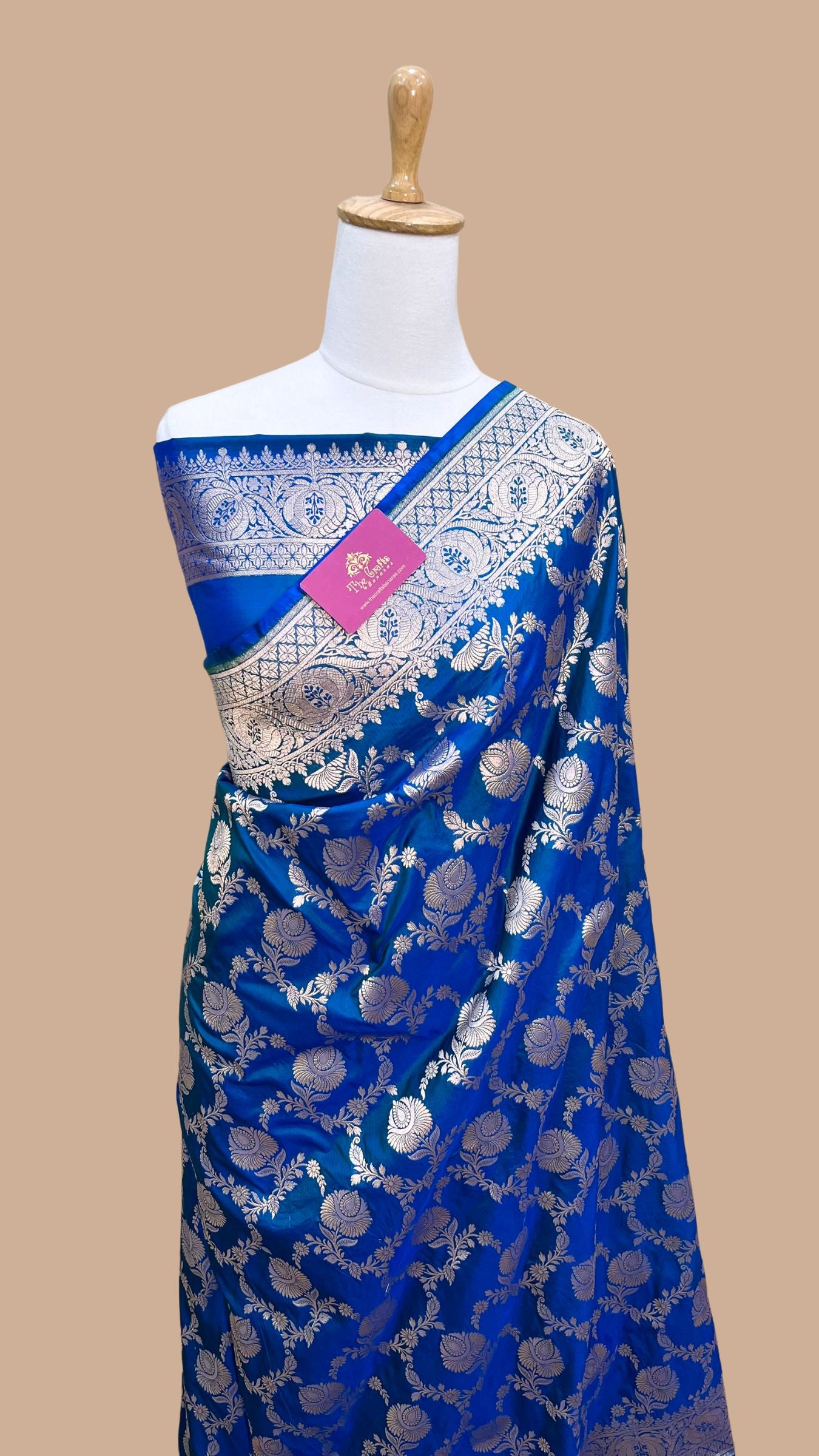 Pure Katan Silk Handloom Banarasi Saree - Jaal work
