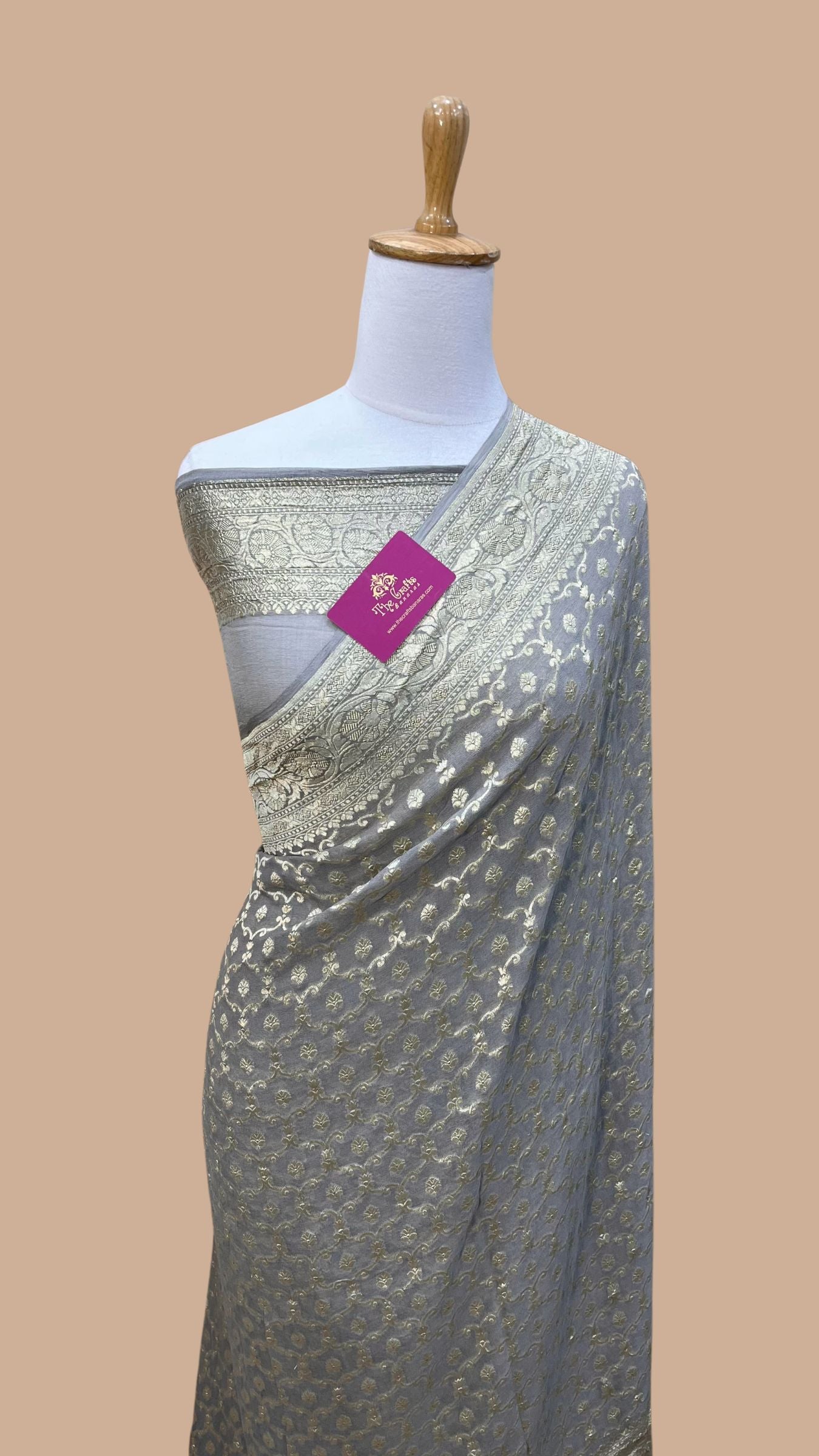 Khaddi Georgette Handloom Banarasi Saree - Water Zari