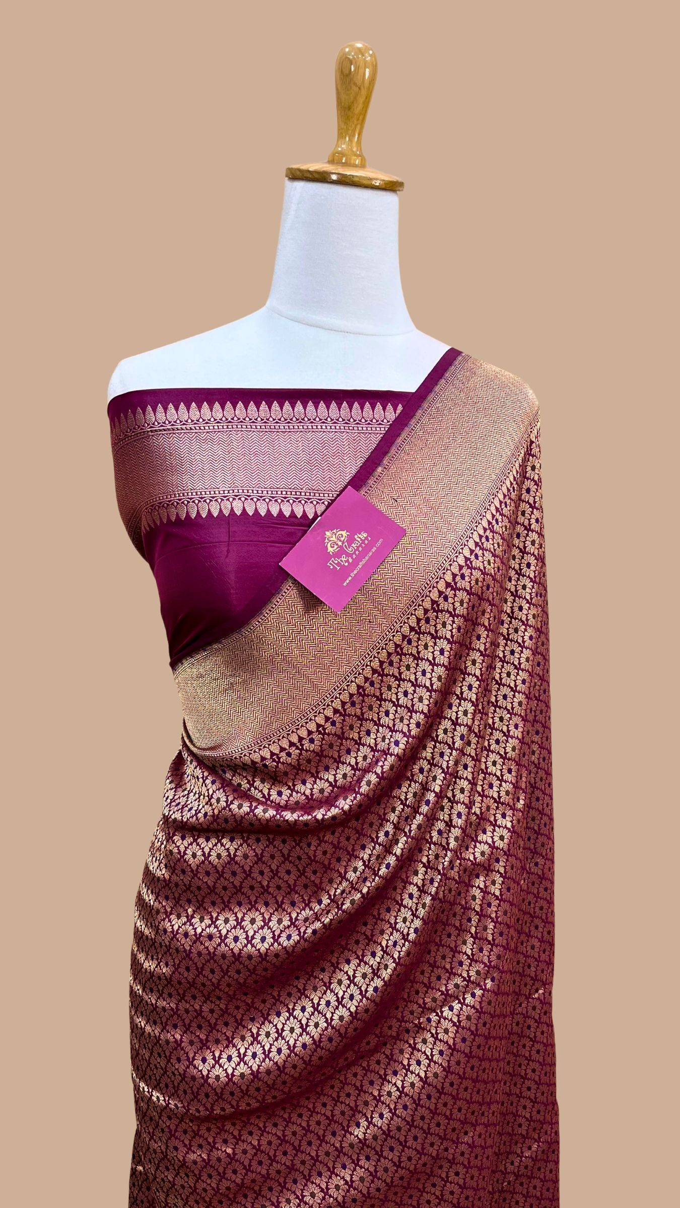 Pure Katan Silk Handloom Banarasi Saree - Tanchui Brocade Meena