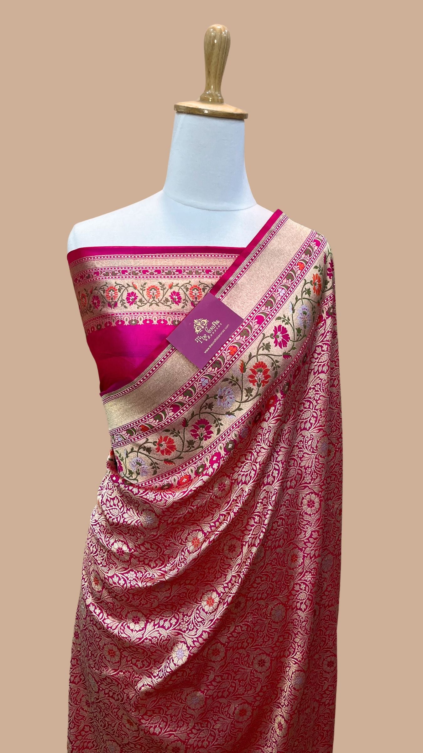 Pure Katan Silk Handloom Banarasi Saree - Tanchui Brocade Meena