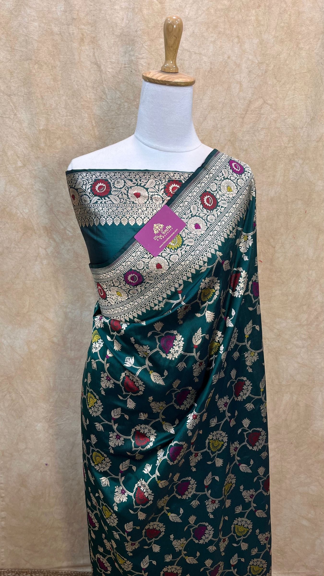 Pure Katan Silk Handloom Banarasi Saree - Jaal Work With Meenakari