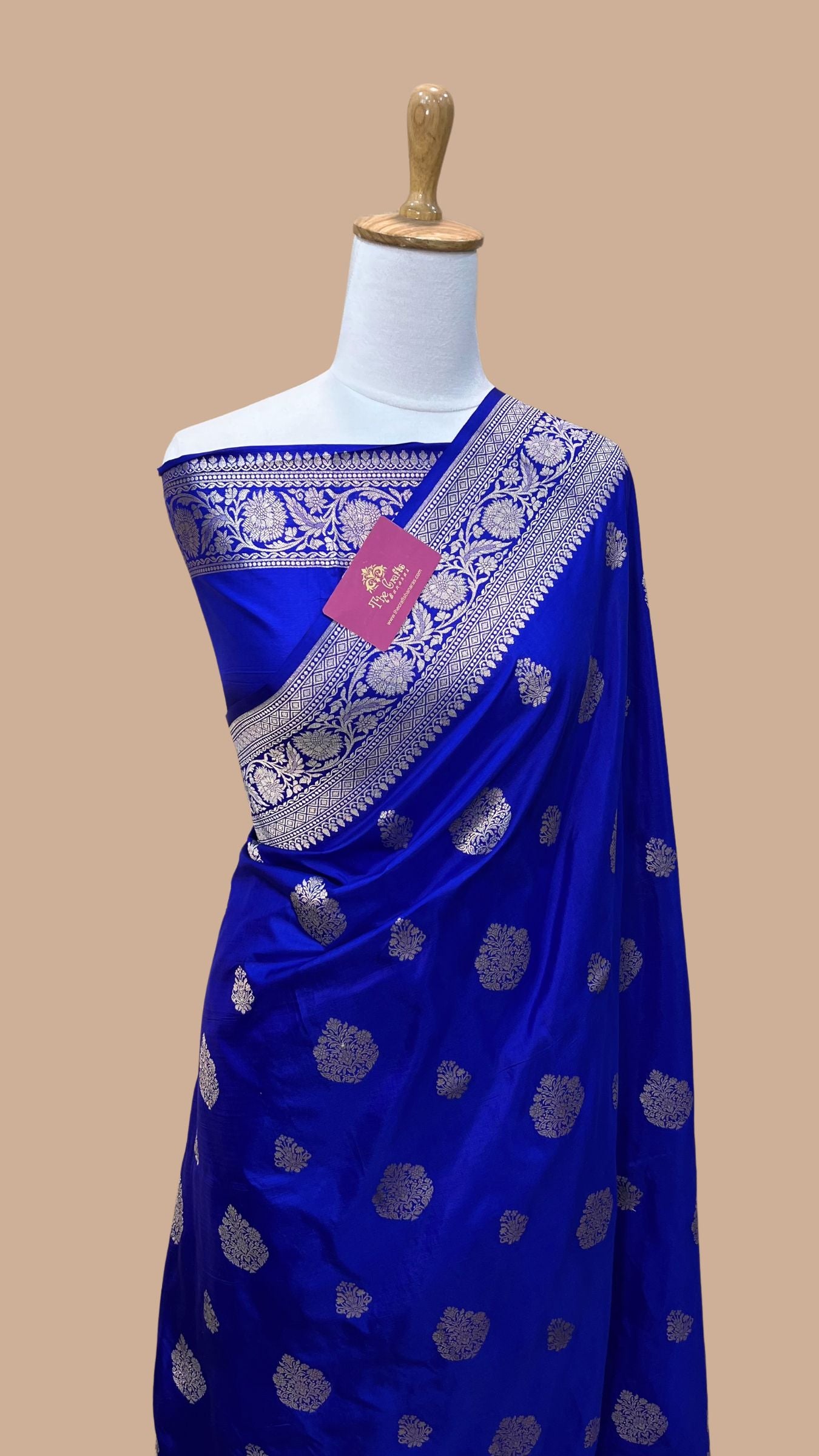 Pure Katan Silk Handloom Banarasi Saree - Jaal work