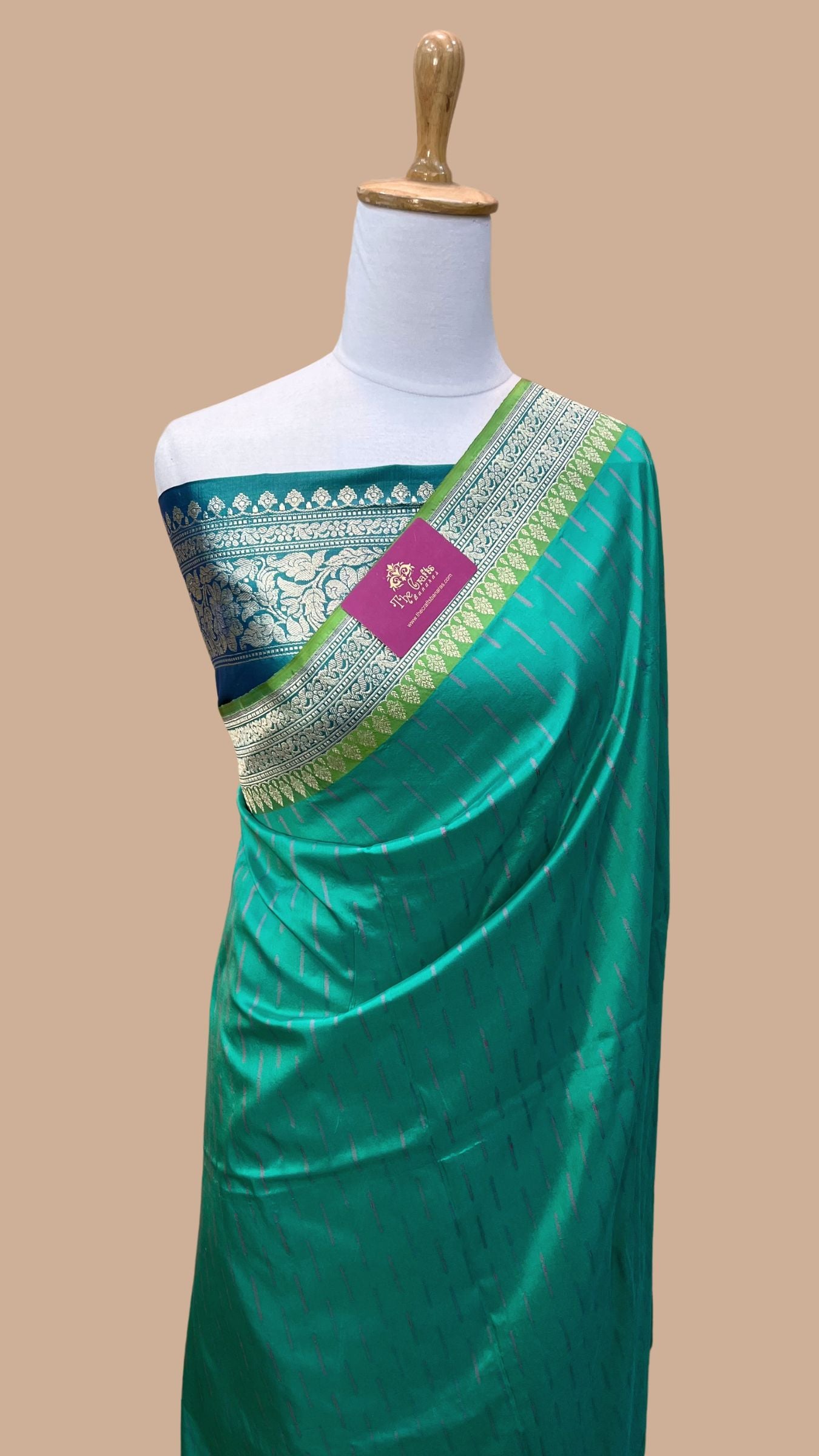 Pure Katan Silk Handloom Banarasi Saree - Tanchui Brocade Meena