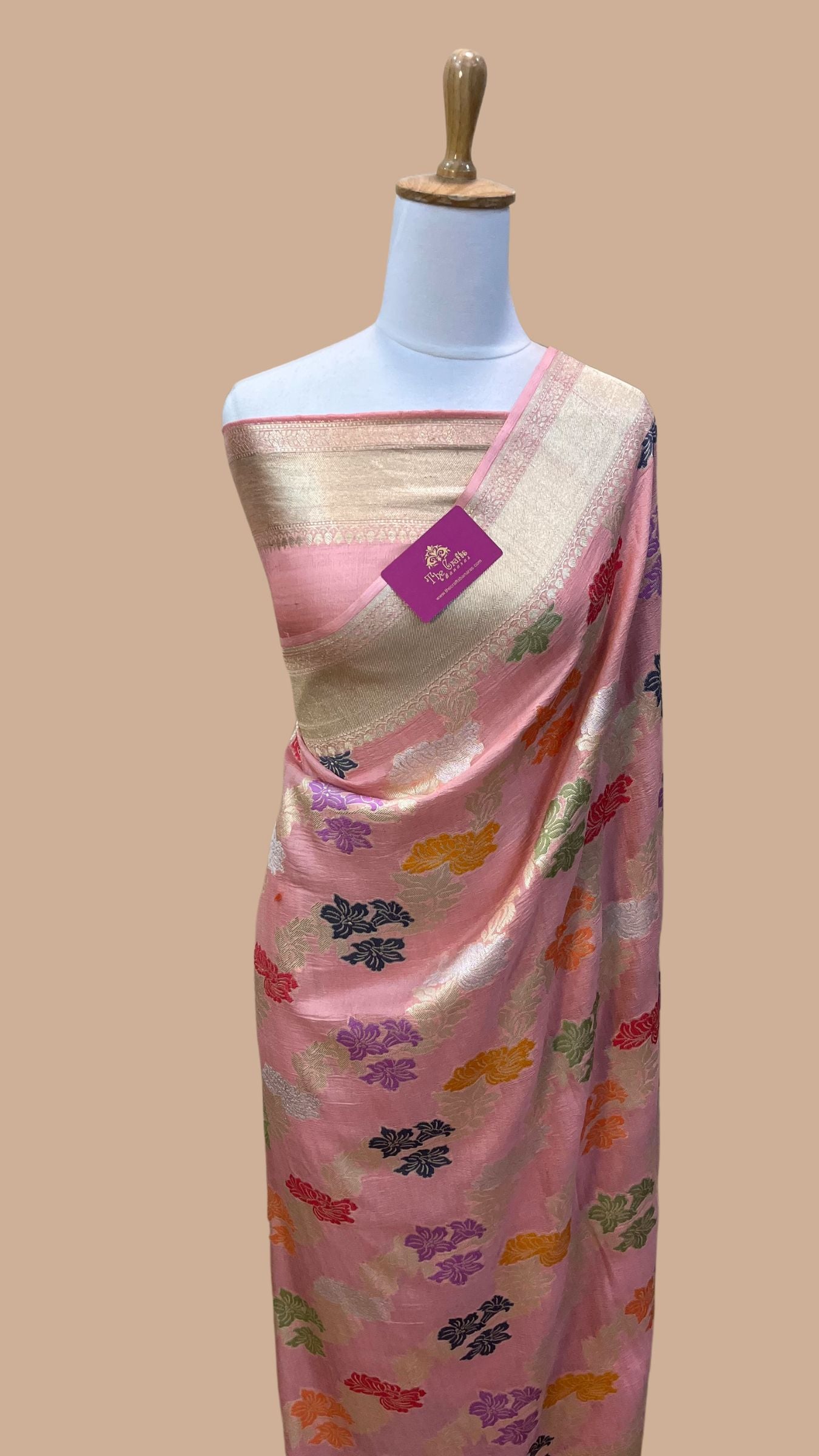Tussar Georgette Handloom Banarasi Saree - Jaal with Meenakari
