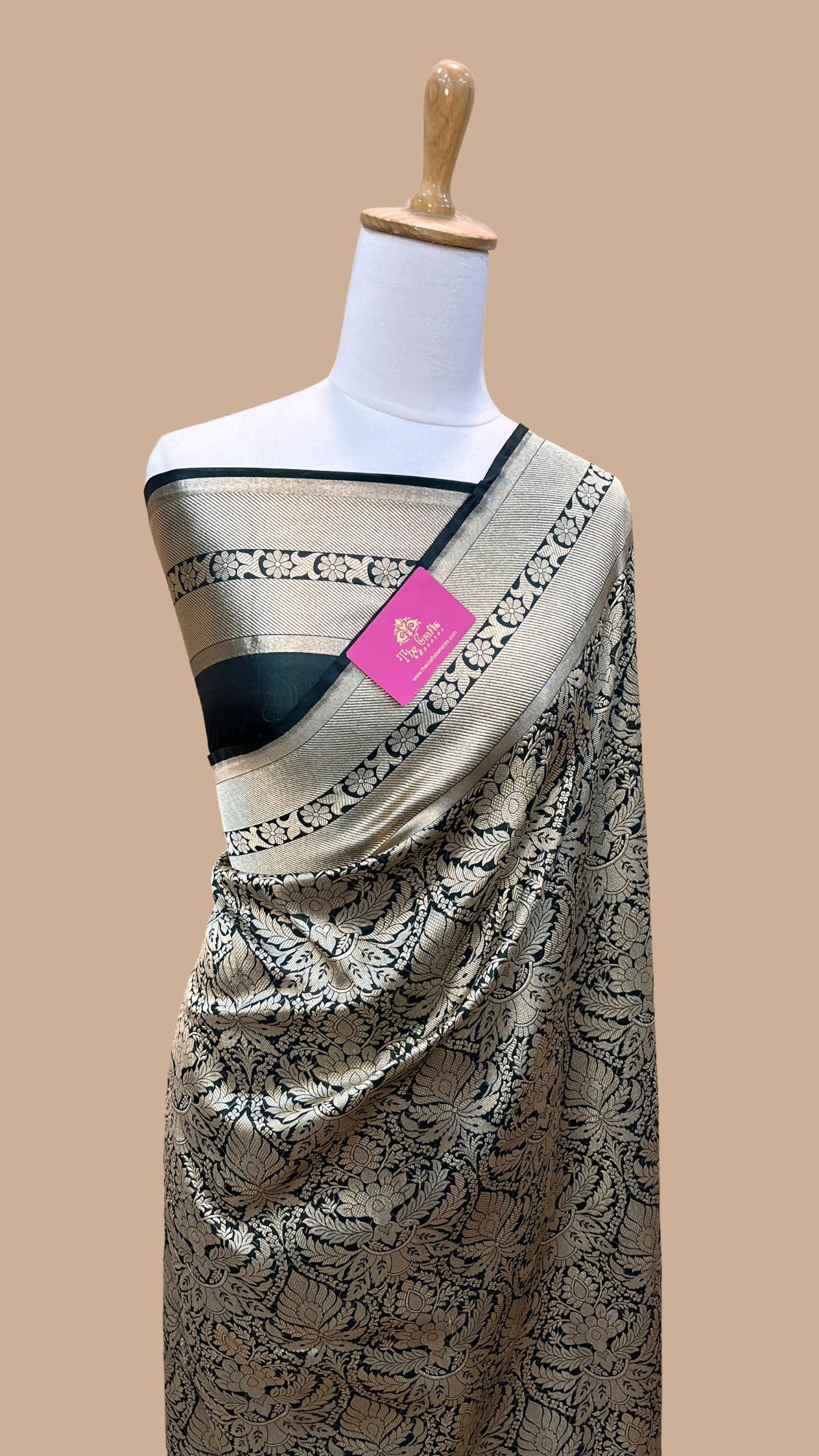 Pure Katan Silk Handloom Banarasi Saree - Tanchui Brocade