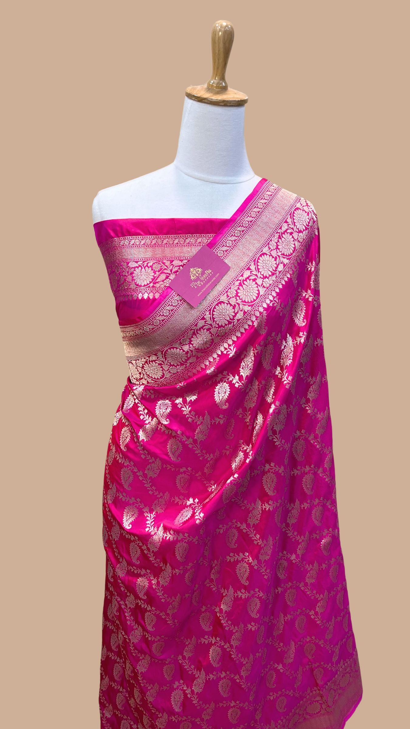 Pure Katan Silk Handloom Banarasi Saree - Jaal work