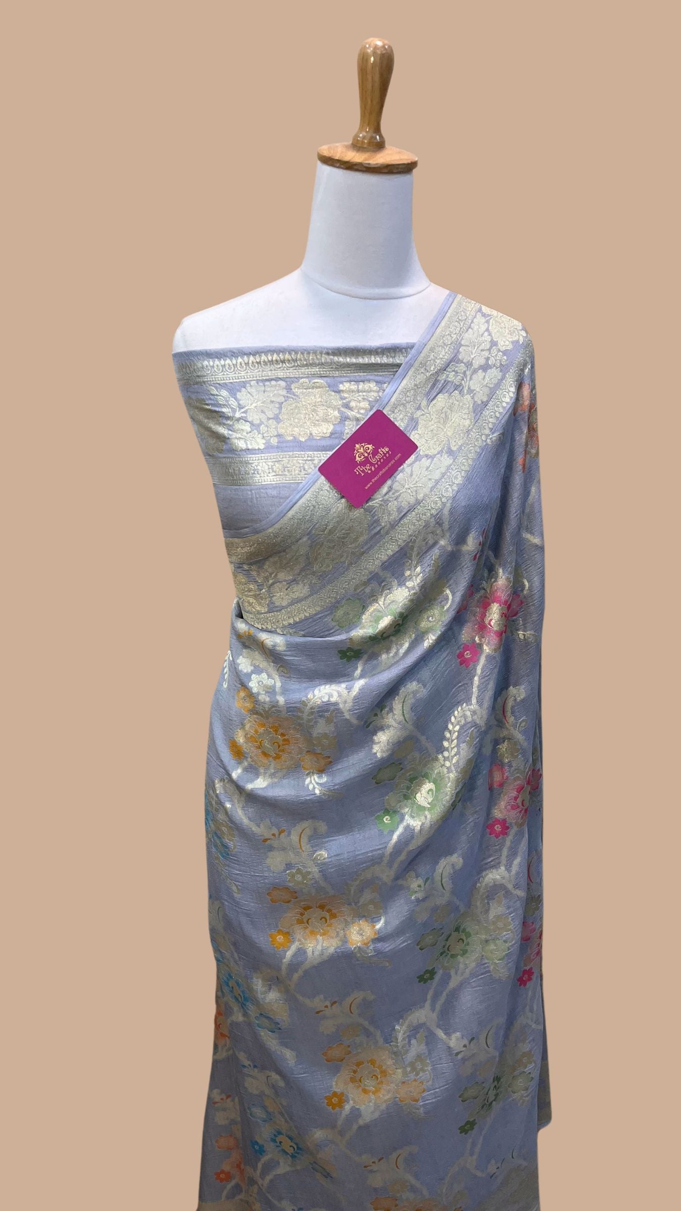 Tussar Georgette Handloom Banarasi Saree - Jaal with Meenakari