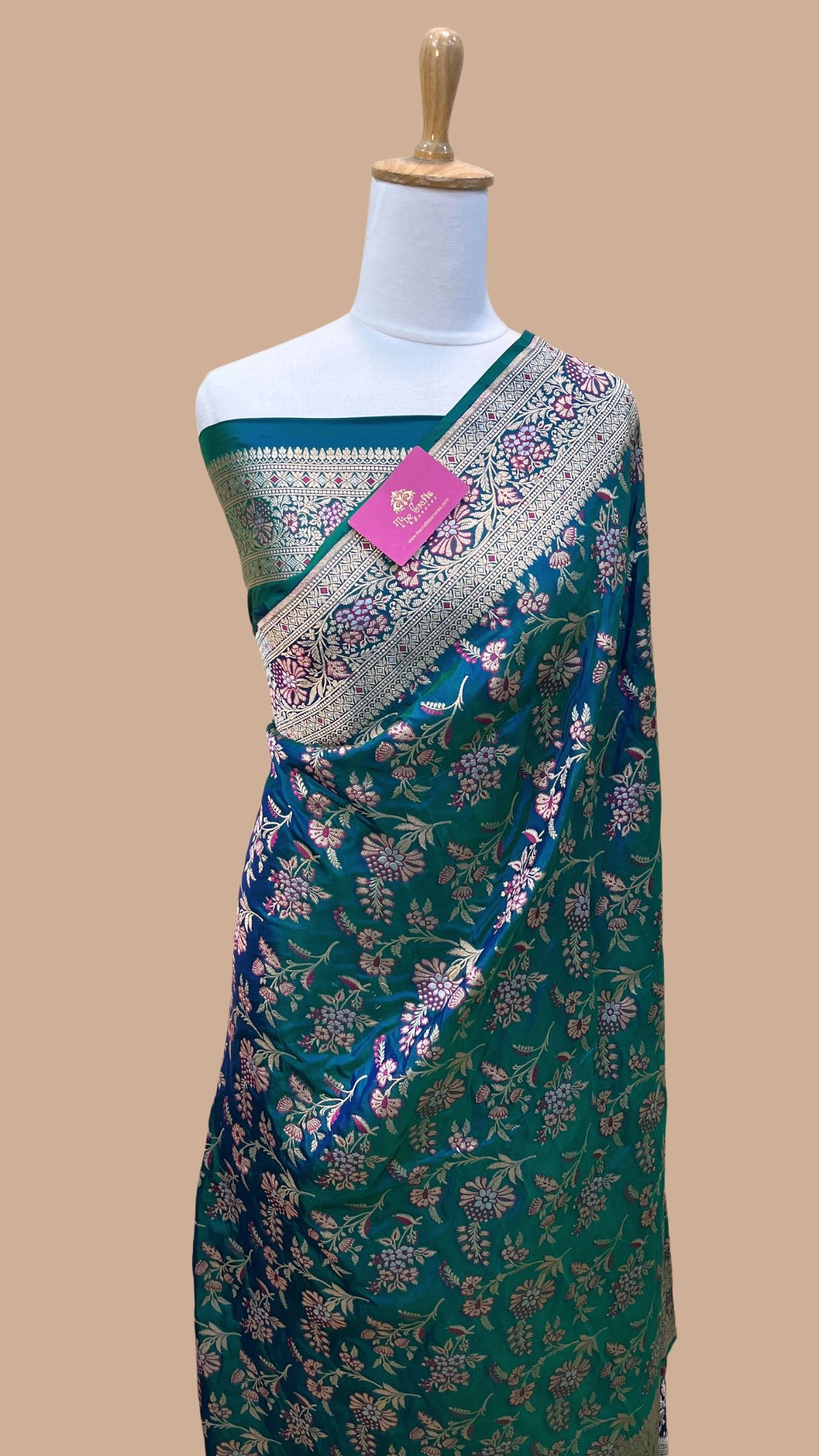 Pure Katan Silk Handloom Banarasi Saree - Jaal Work With Meenakari