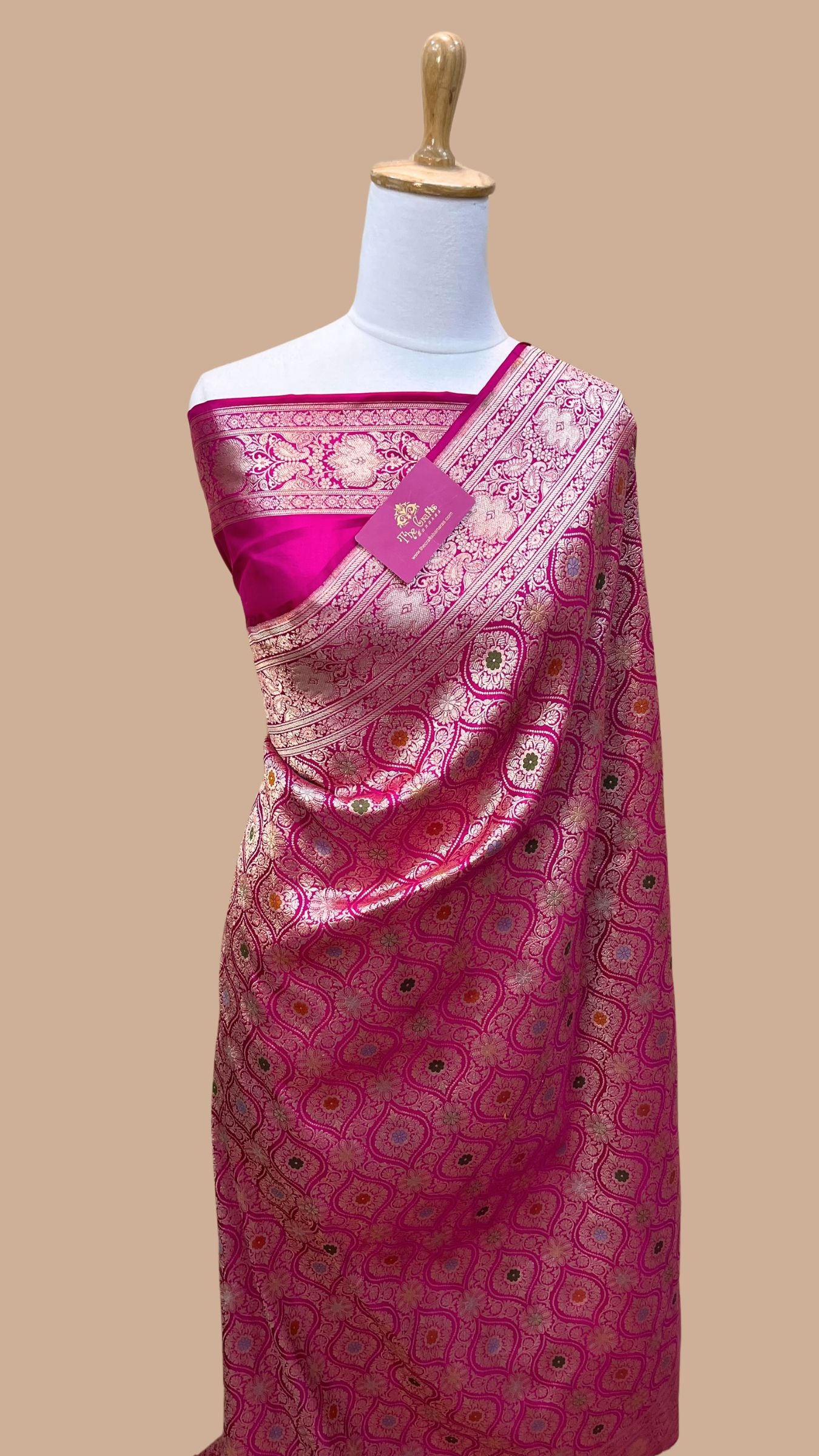 Pure Katan Silk Handloom Banarasi Saree - Tanchui Brocade Meena