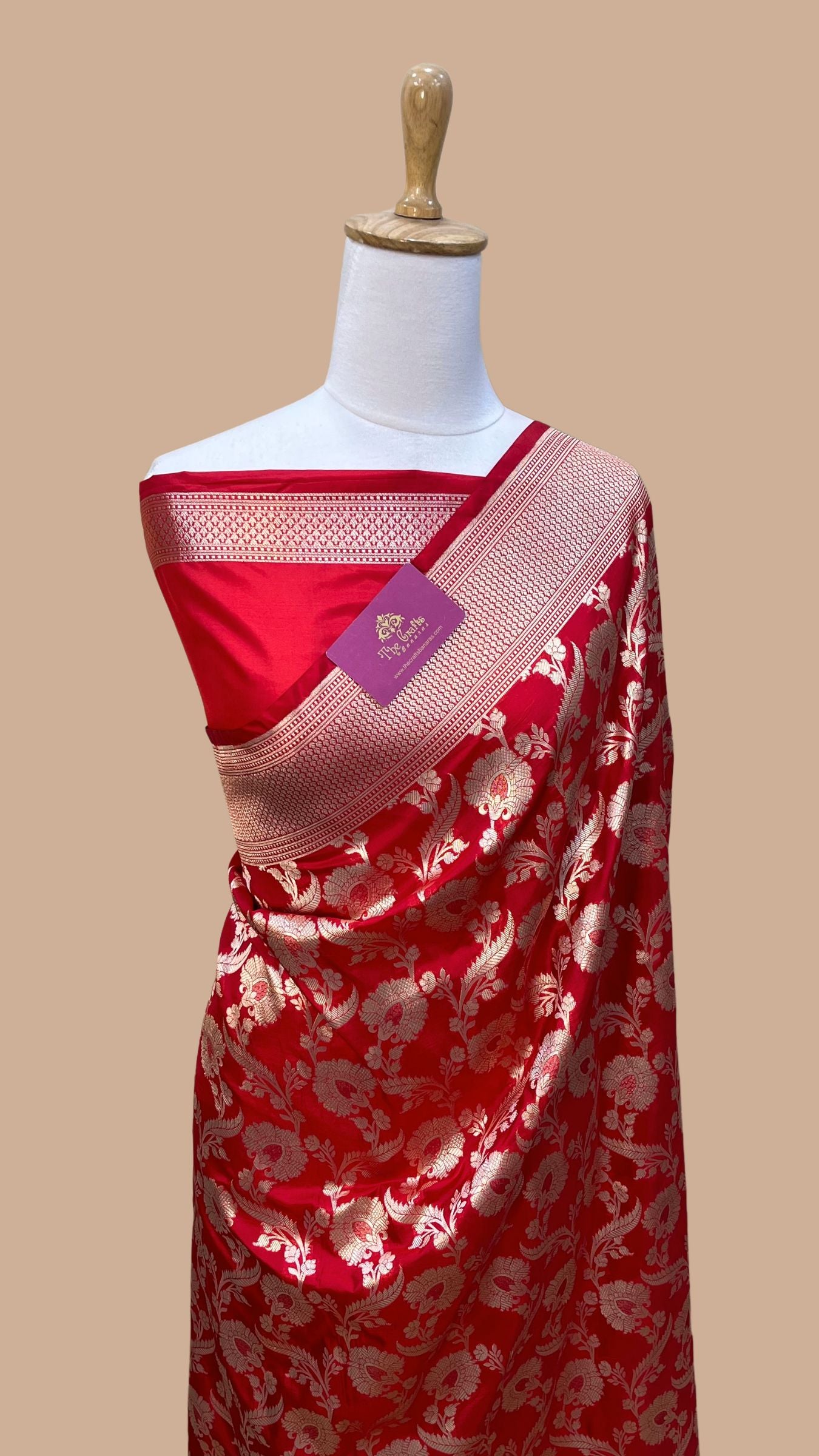 Pure Katan Silk Handloom Banarasi Saree - Jaal work