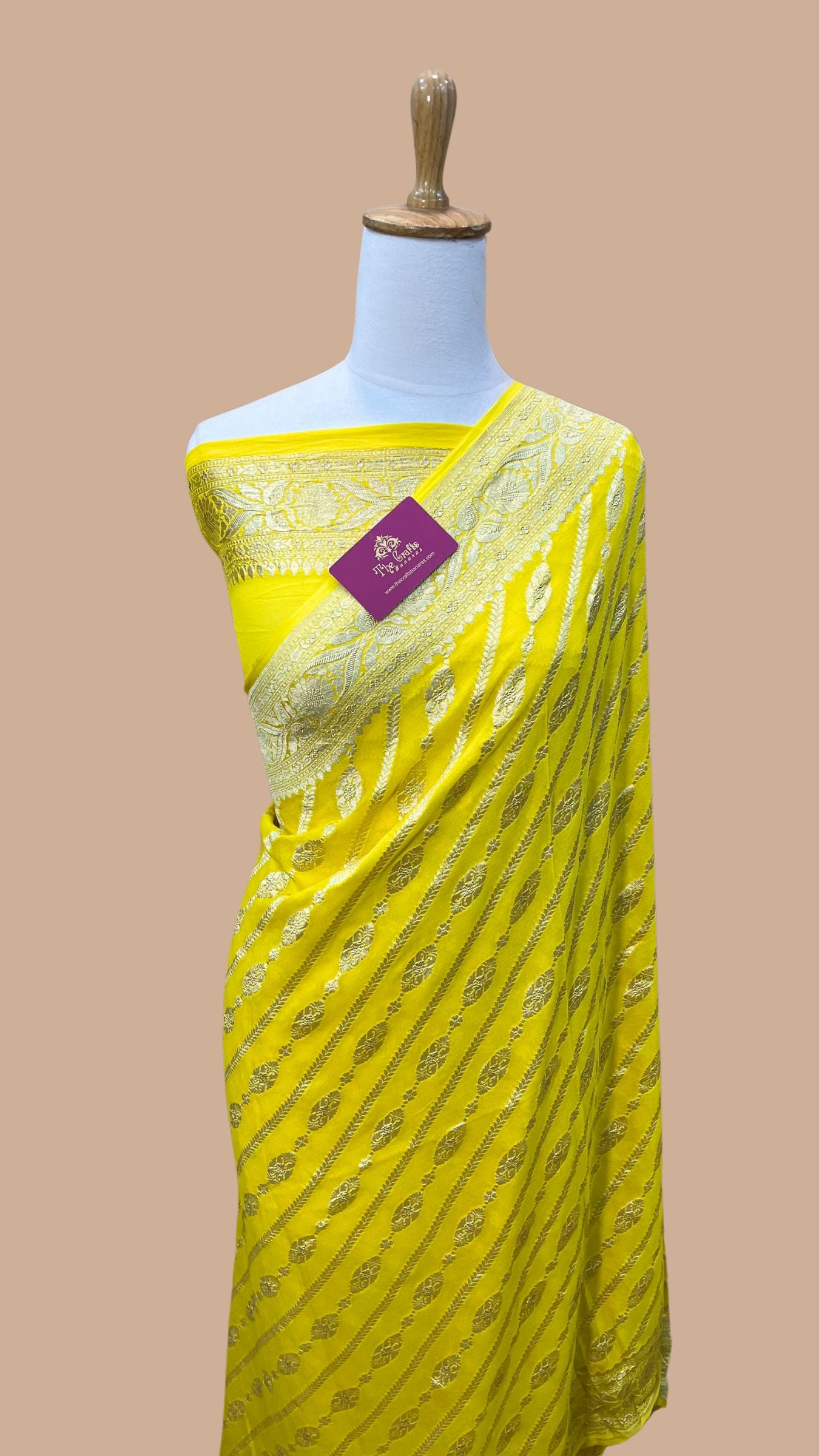 Khaddi Georgette Handloom Banarasi Saree - Water Zari