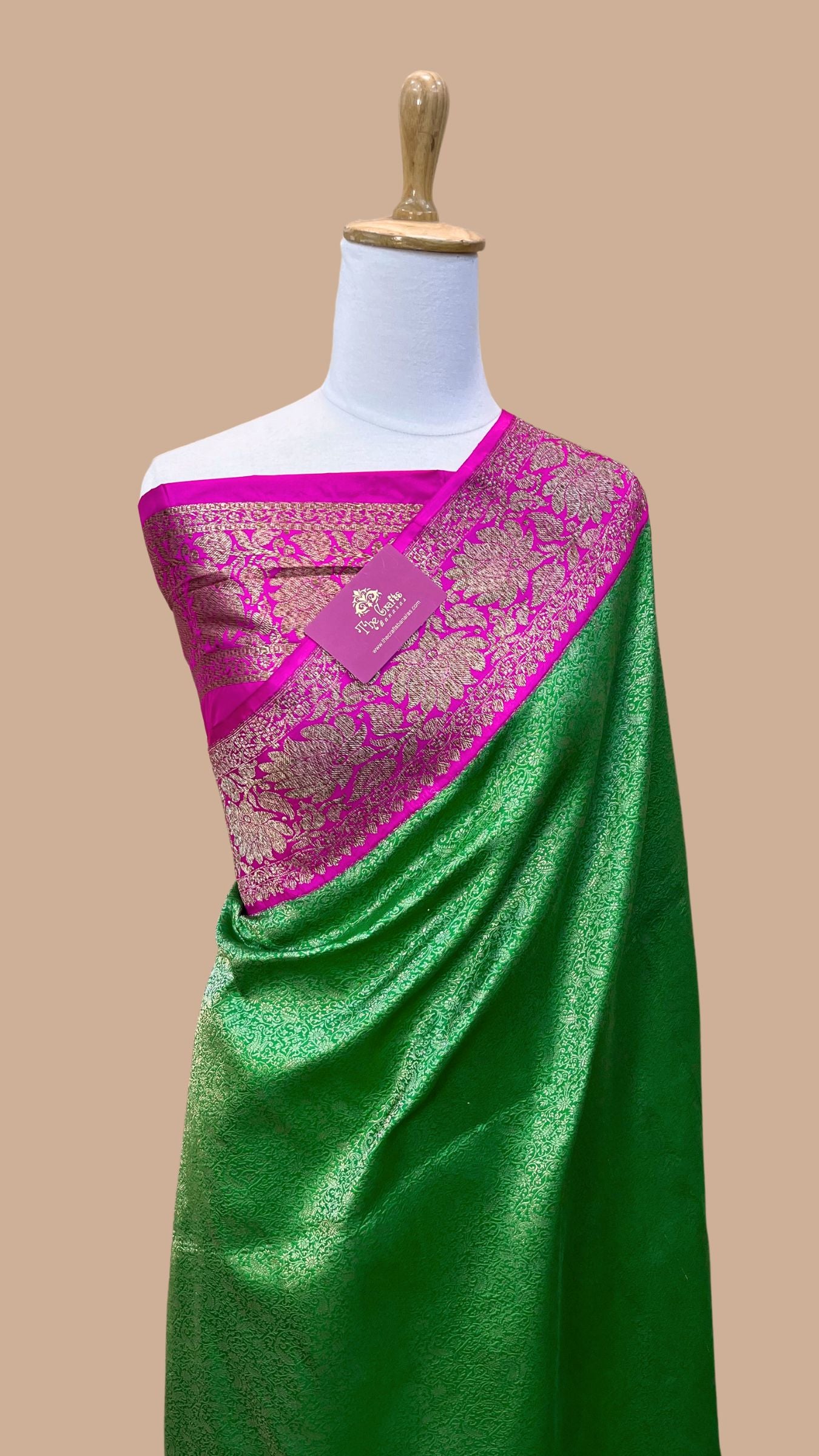 Dual Shade Pure Katan Silk Handloom Banarasi Saree - Tanchui Brocade