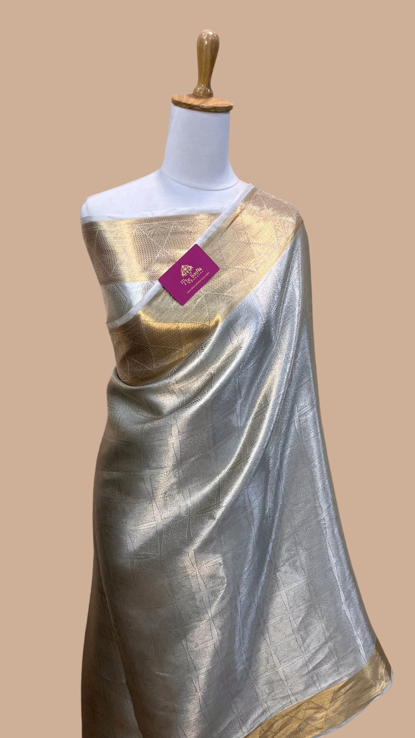 Pure Tissue Brocade Handloom Banarasi Saree