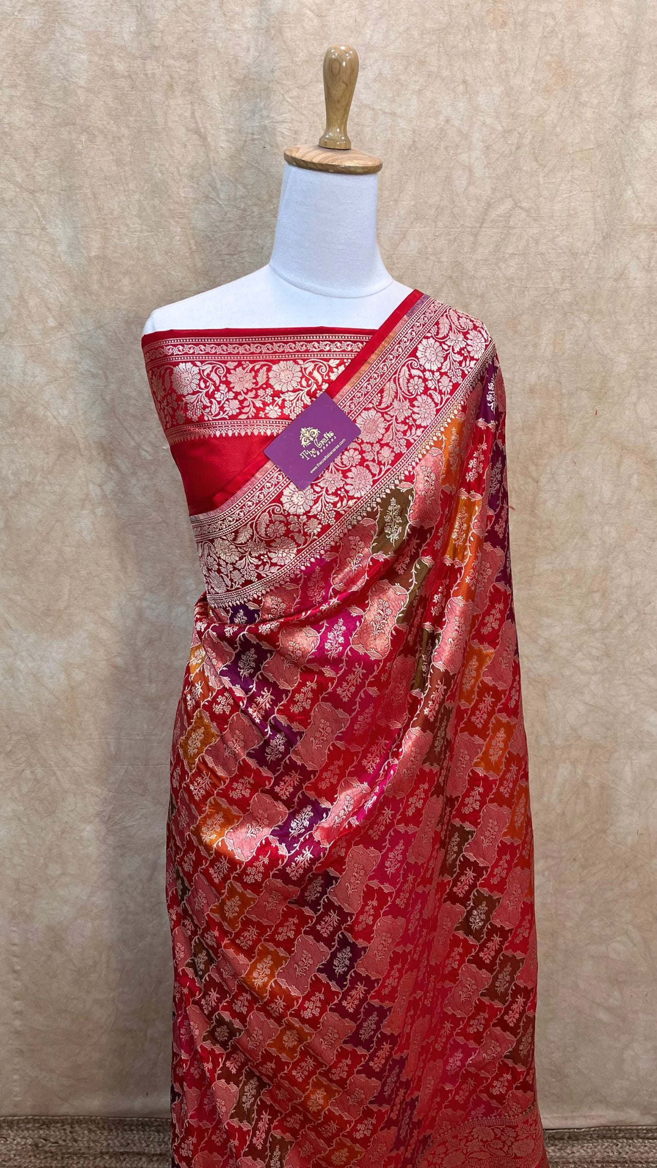 Rangkat Pure Katan Silk Handloom Banarasi Saree - All over jaal work