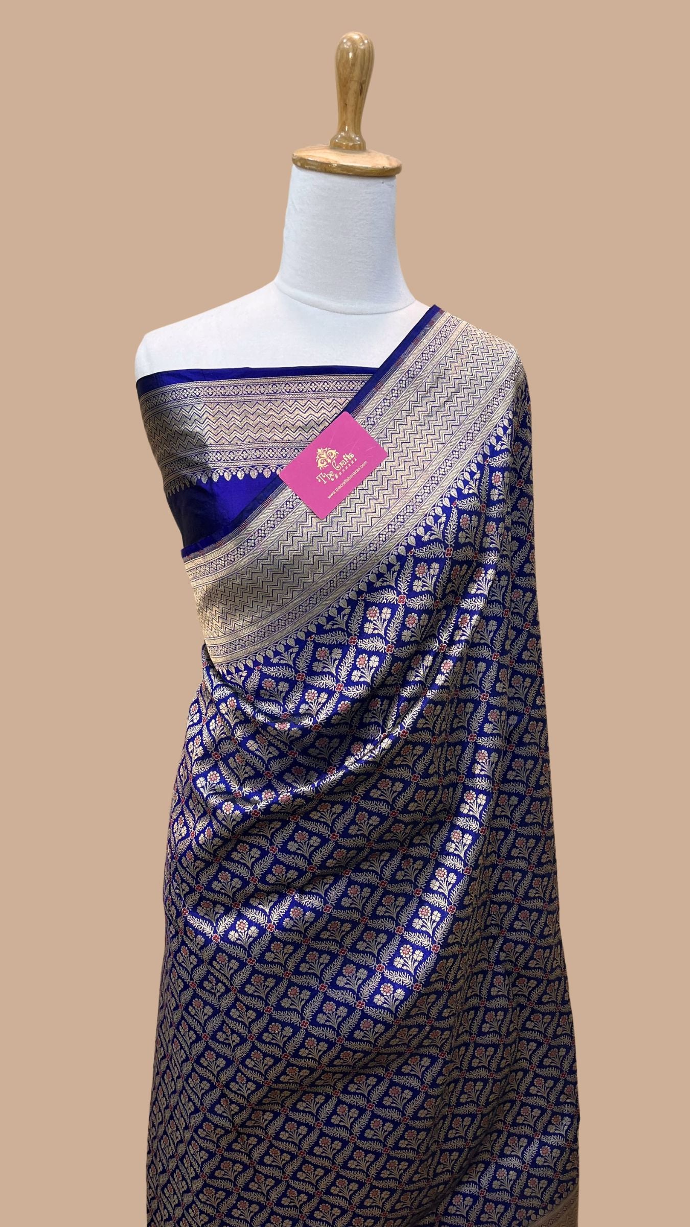 Pure Katan Silk Handloom Banarasi Saree - Tanchui Brocade Meena