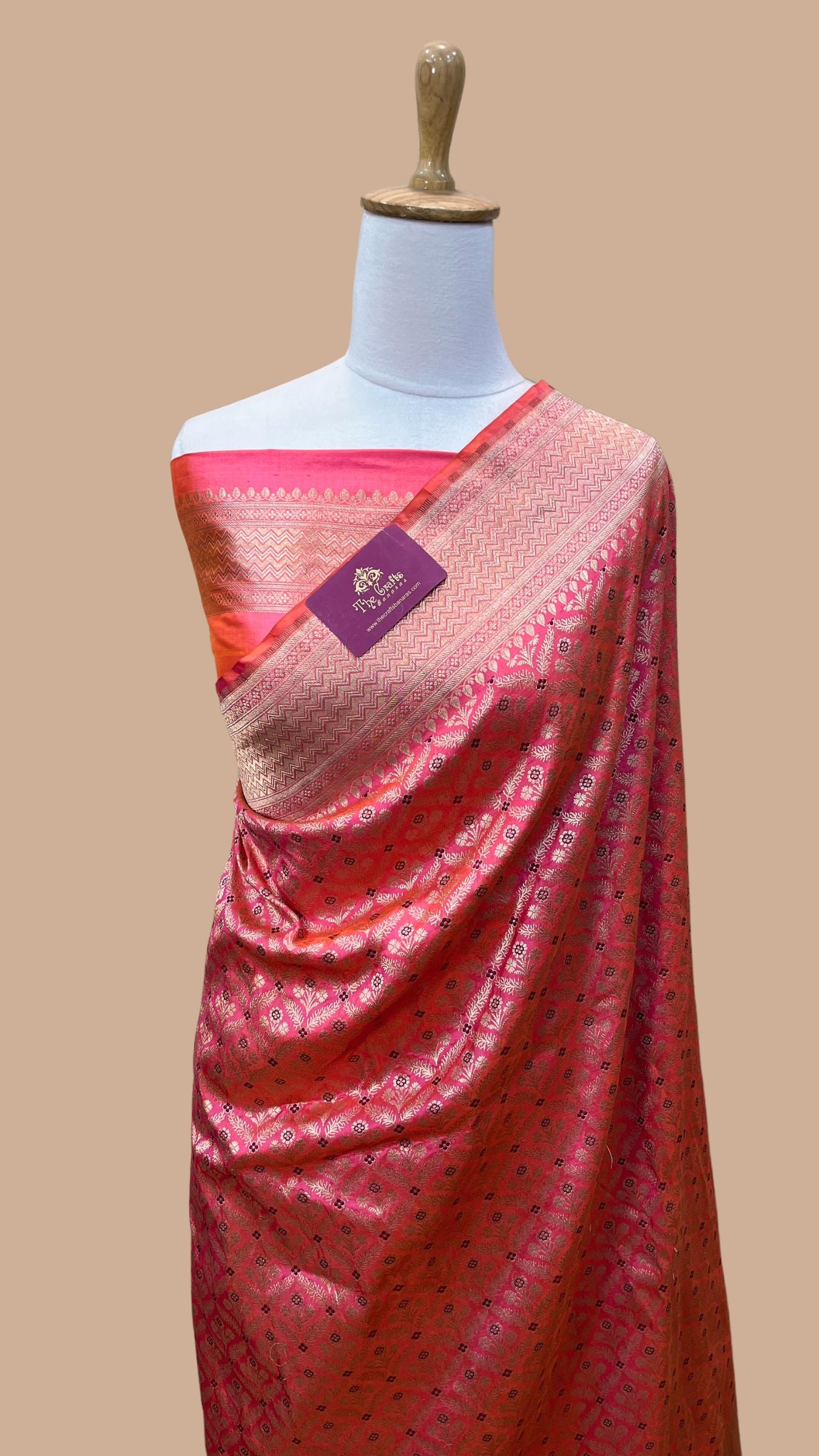 Pure Katan Silk Handloom Banarasi Saree - Tanchui Brocade Meena