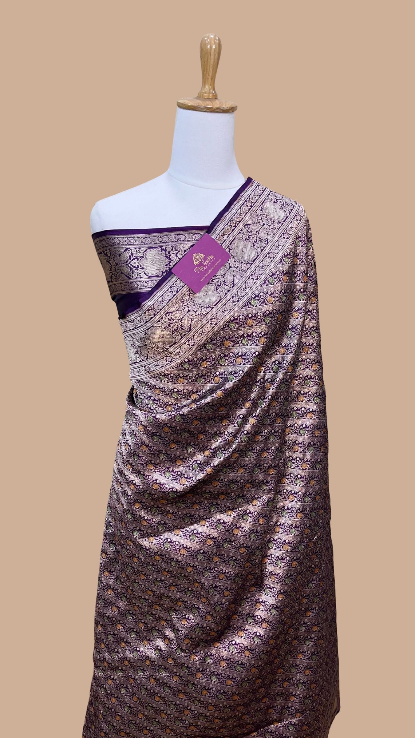 Pure Katan Silk Handloom Banarasi Saree - Tanchui Brocade Meena
