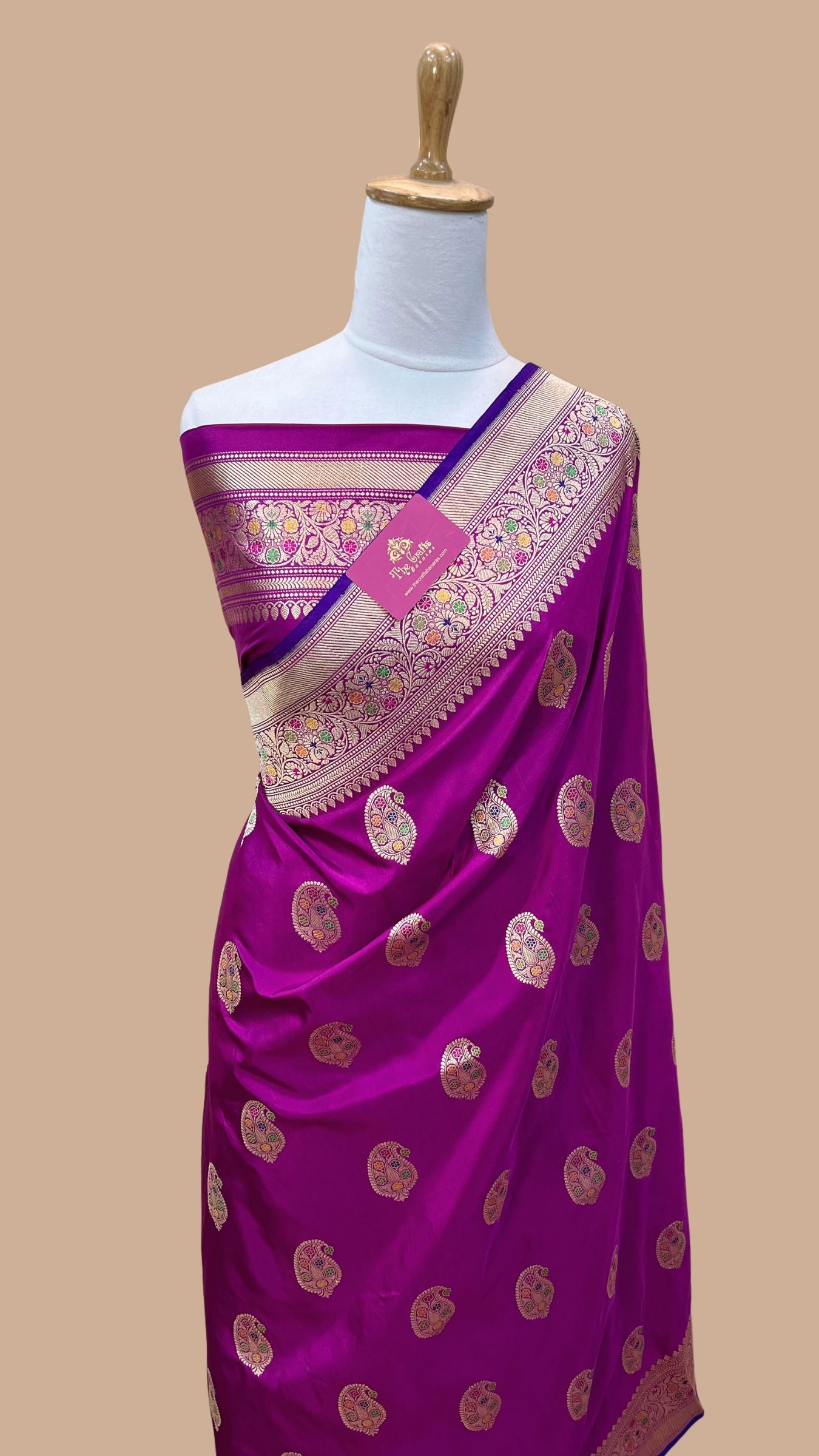 Pure Katan Silk Handloom Banarasi Saree - with kadhua tilfi meenakari motifs