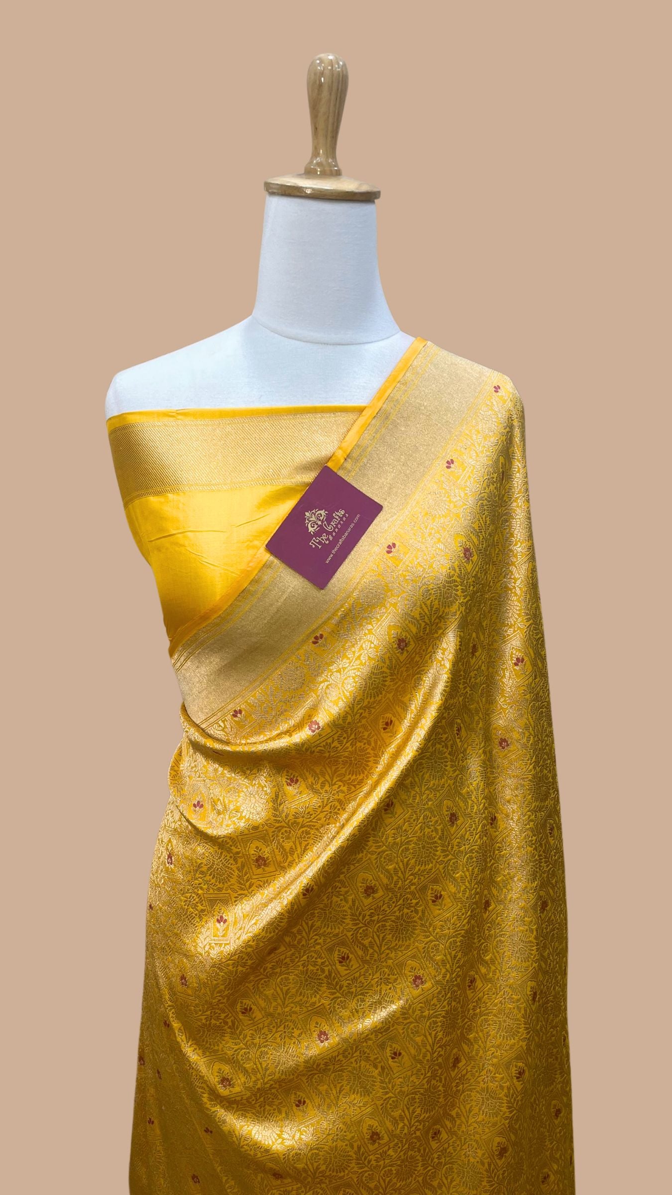 Pure Katan Silk Handloom Banarasi Saree - Tanchui Brocade Meena