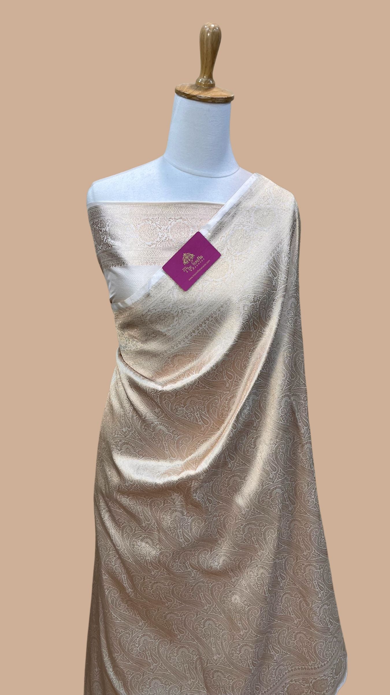 Pure Katan Silk Handloom Banarasi Saree - Tanchui Brocade
