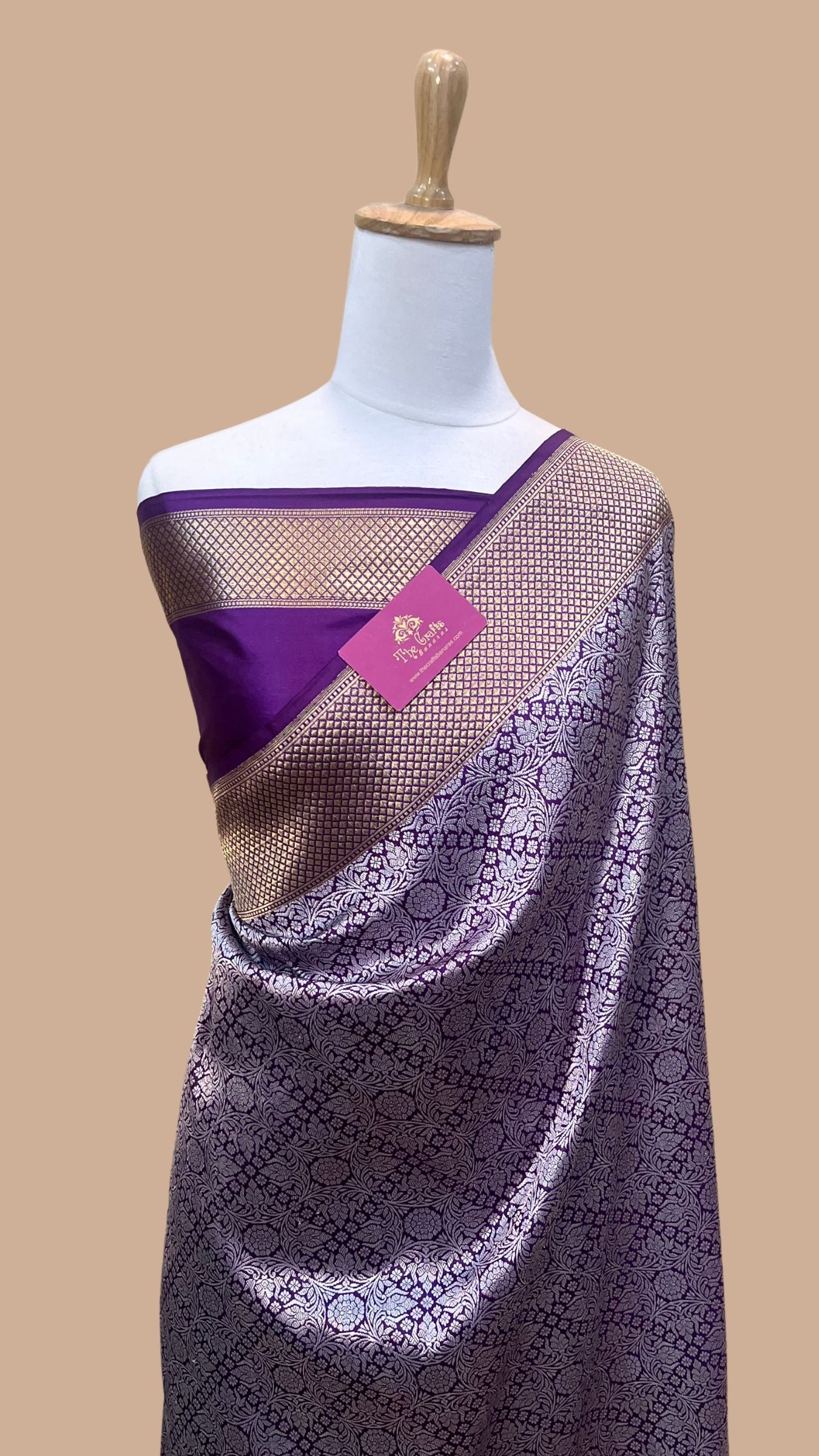 Pure Katan Silk Handloom Banarasi Saree - Kadhua Tanchui Brocade Meena