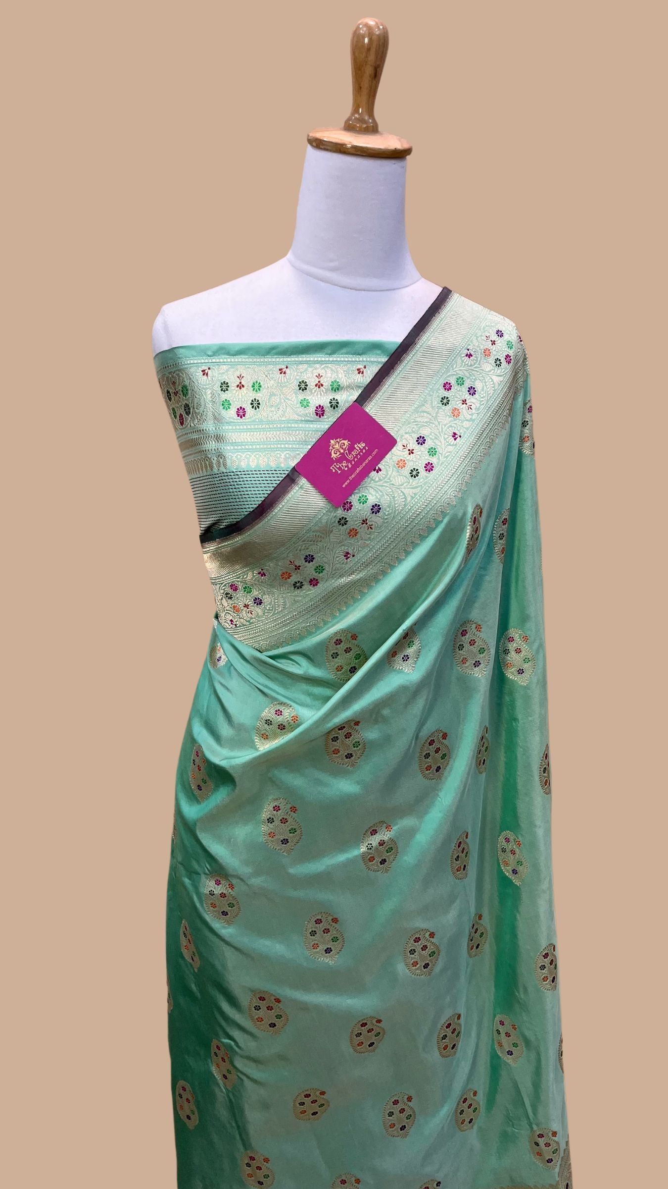 Pure Katan Silk Handloom Banarasi Saree - with kadhua tilfi meenakari motifs