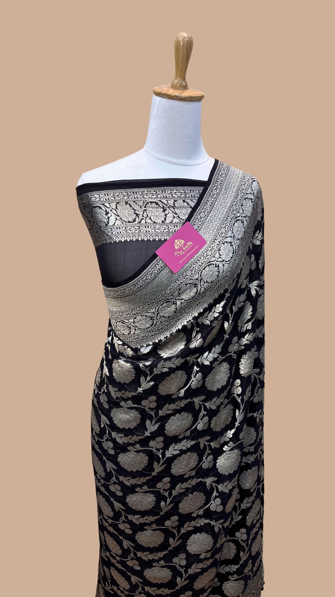 Khaddi Georgette Handloom Banarasi Saree - Water Zari
