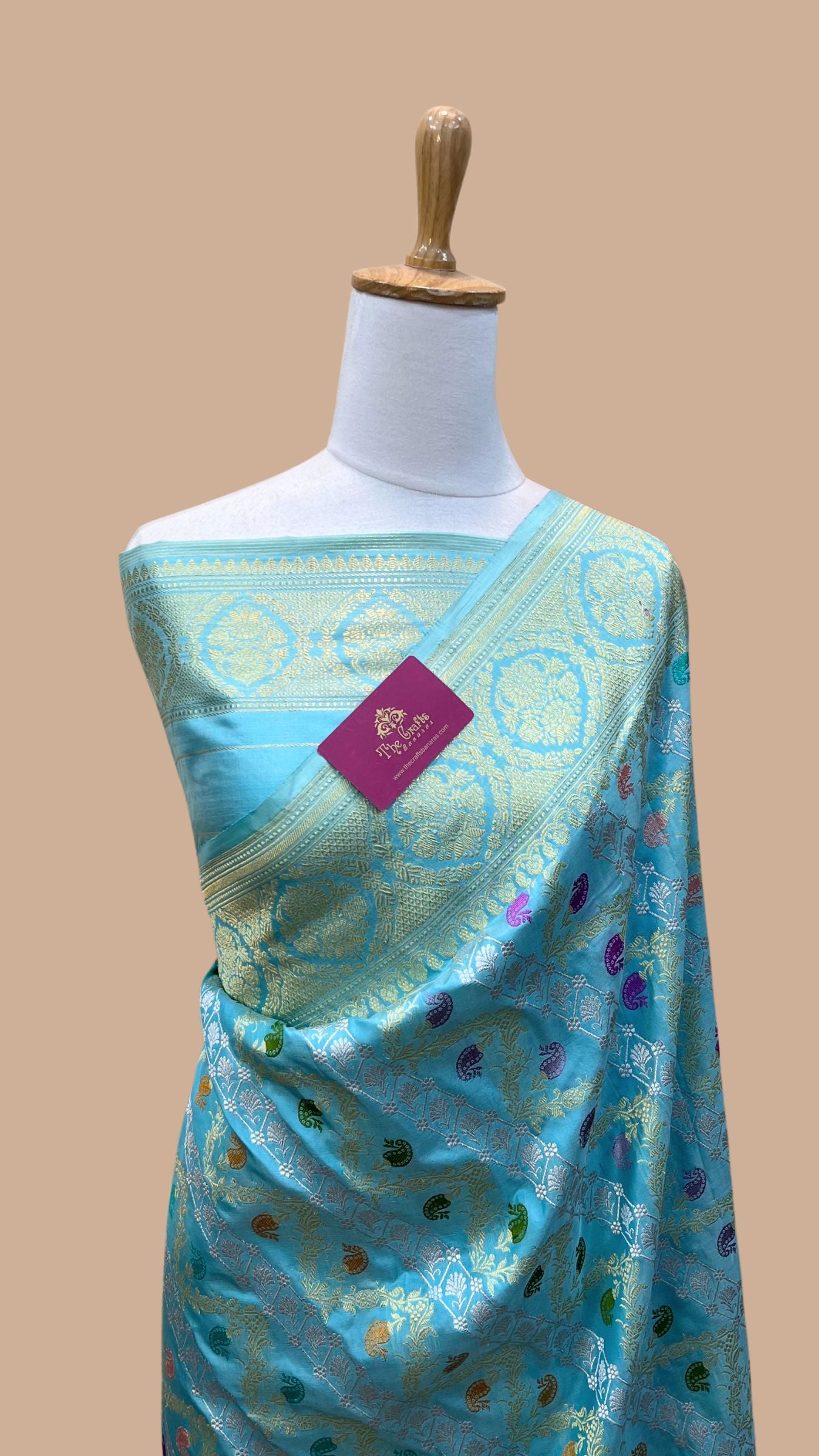 Pure Katan Silk Handloom Banarasi Saree - All Over Kadiyal Jaal Work