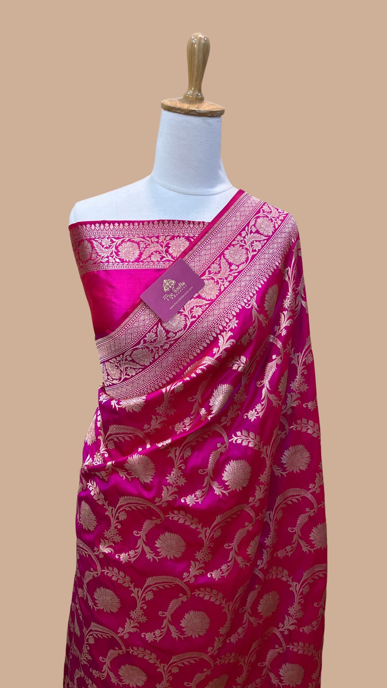 Pure Katan Silk Handloom Banarasi Saree - Jaal work