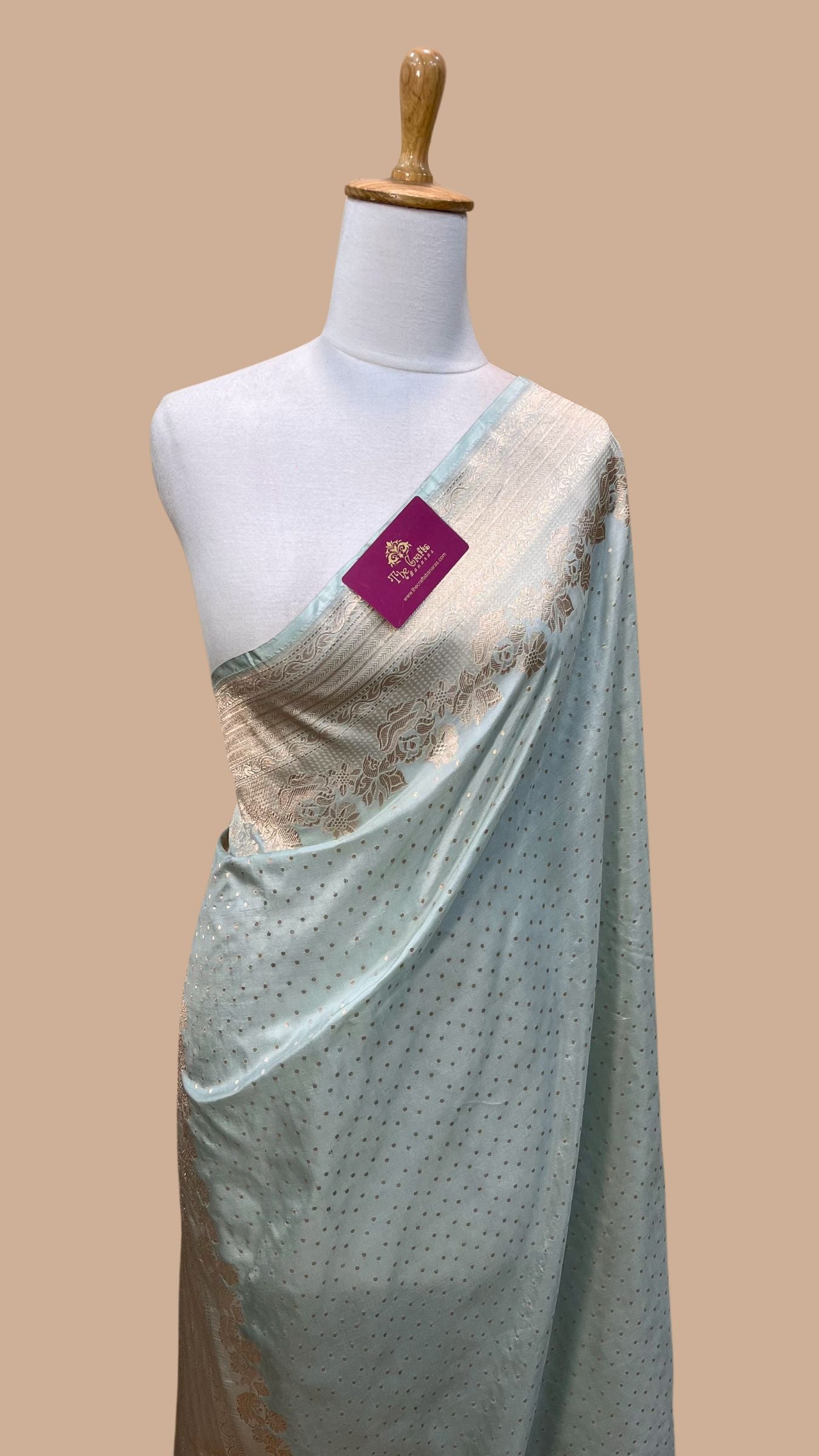 Pure Katan Silk Handloom Banarasi Saree - Chunri Buti