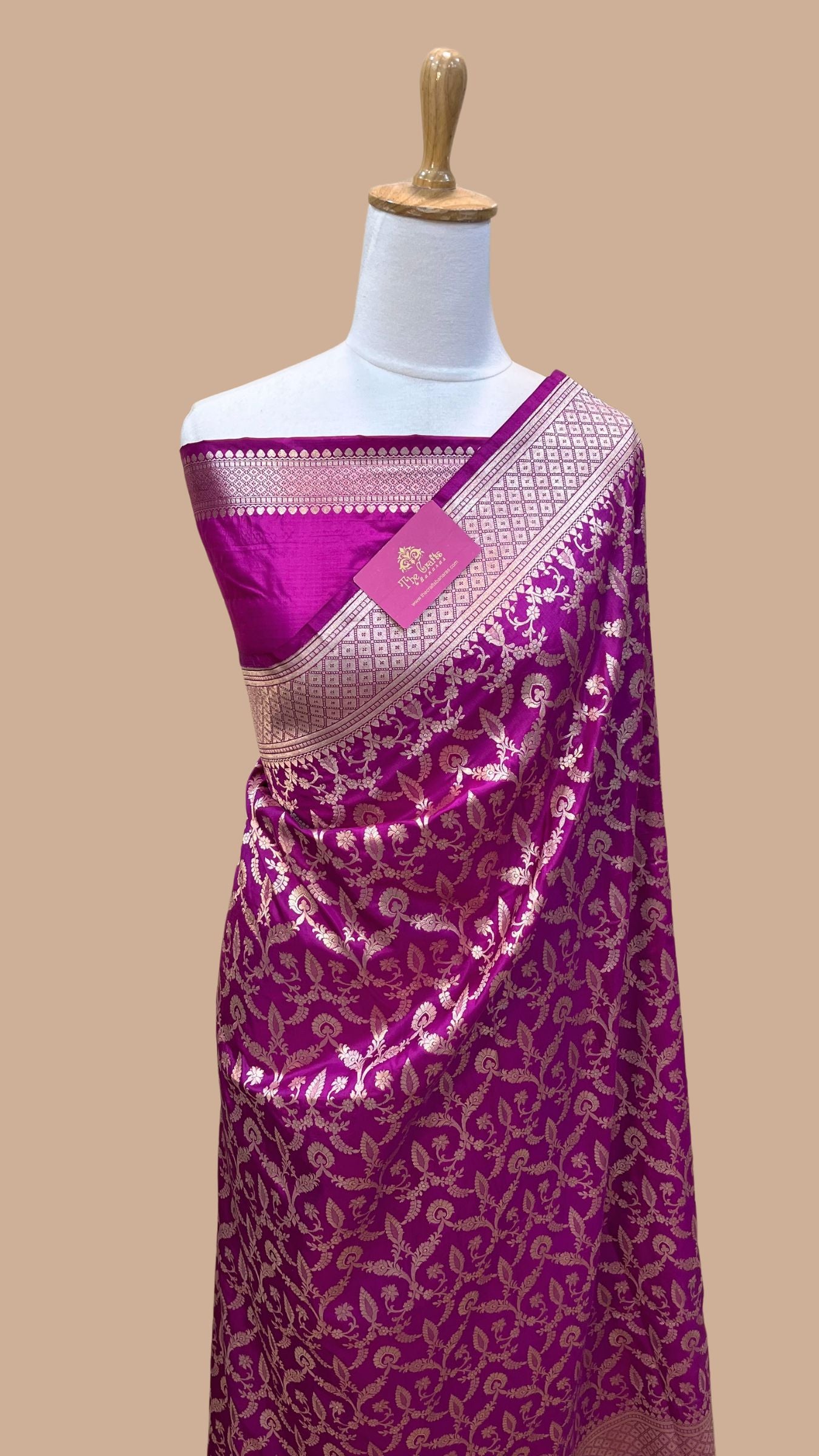 Pure Katan Silk Handloom Banarasi Saree - Jaal work