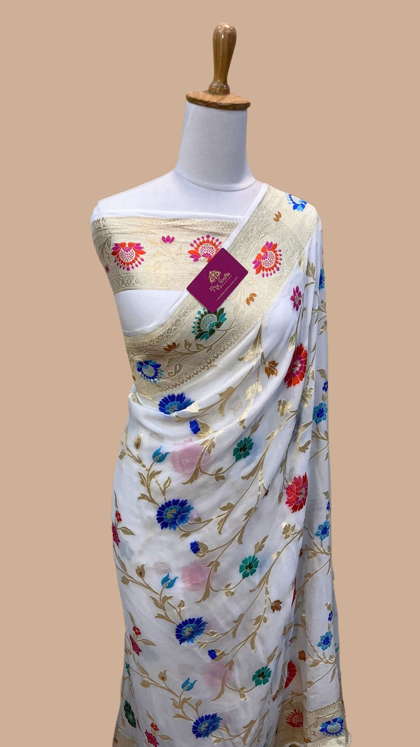 Khaddi Georgette Handloom Banarasi Saree - Jaal with Meenakari
