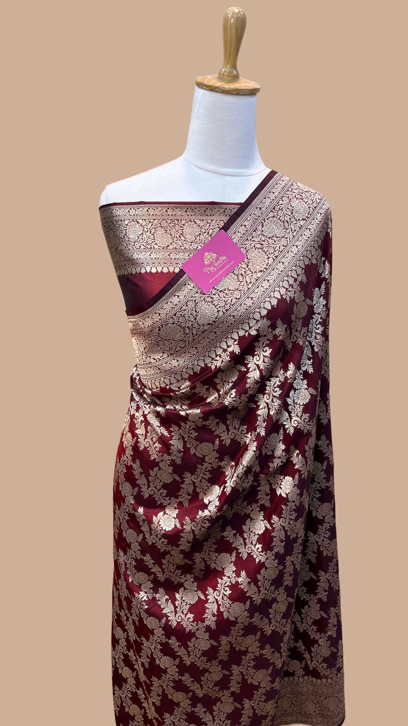 Pure Katan Silk Handloom Banarasi Saree - Jaal work