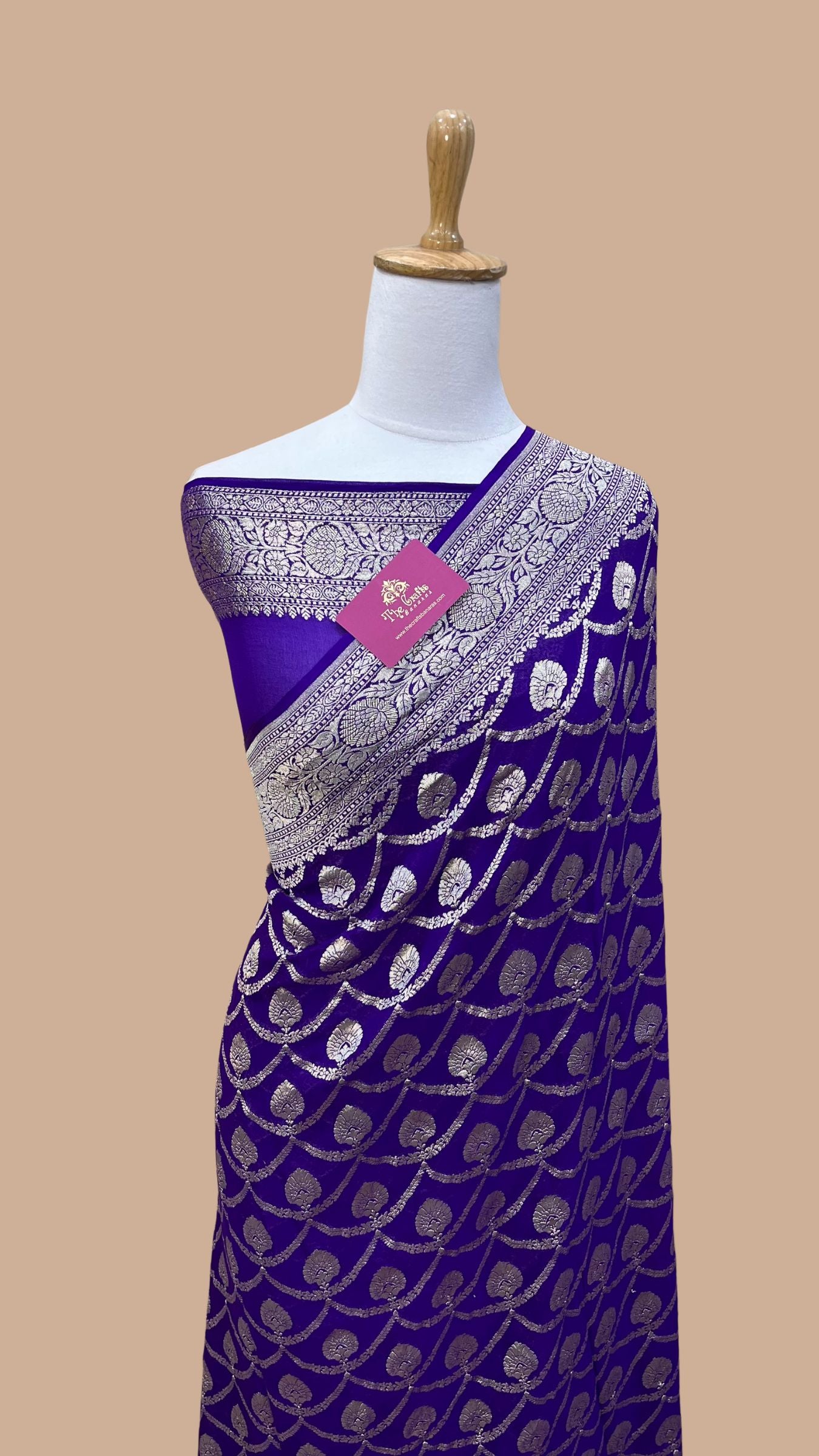 Khaddi Georgette Handloom Banarasi Saree - Water Zari