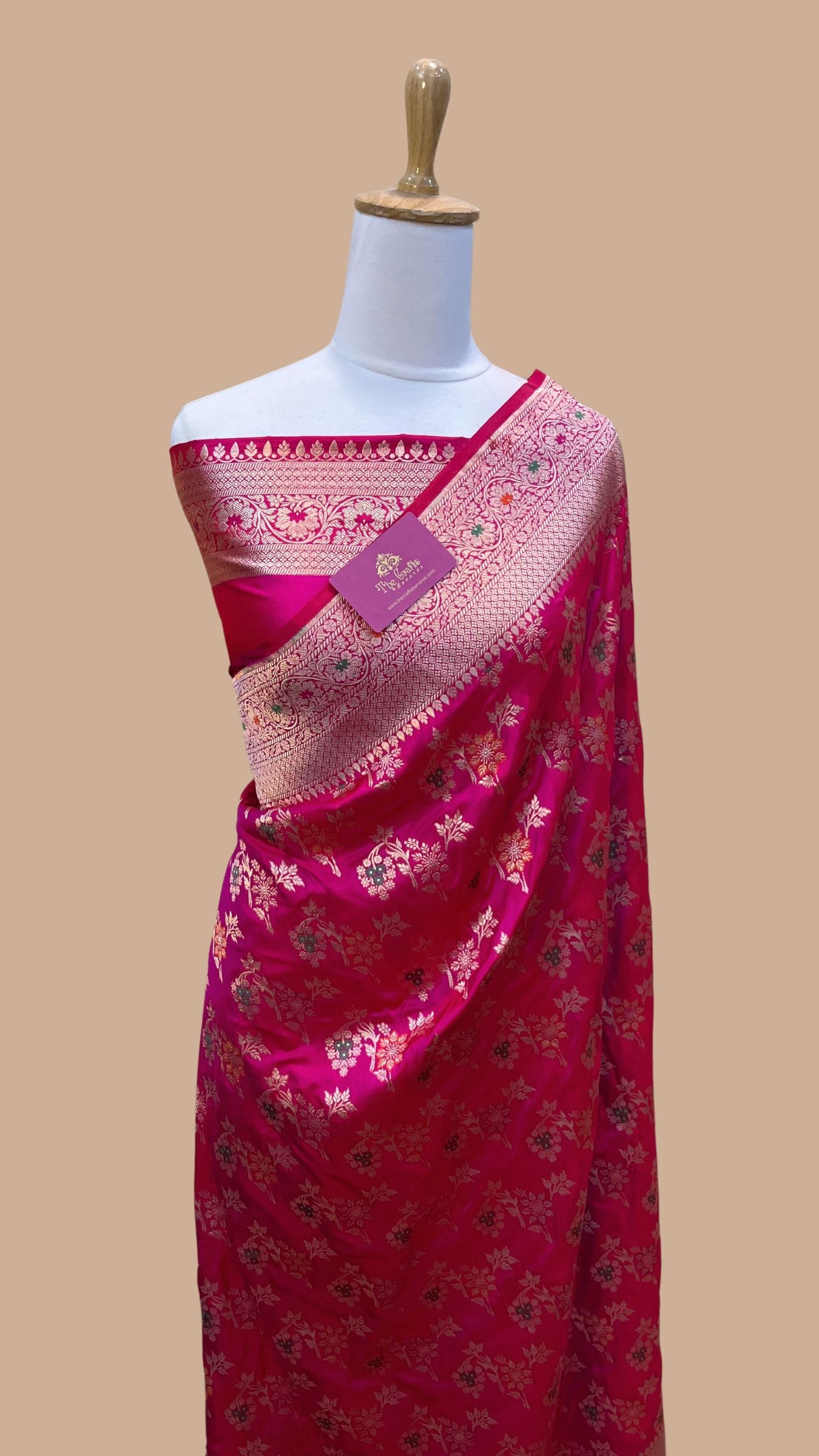 Pure Katan Silk Handloom Banarasi Saree - Jaal Work With Meenakari