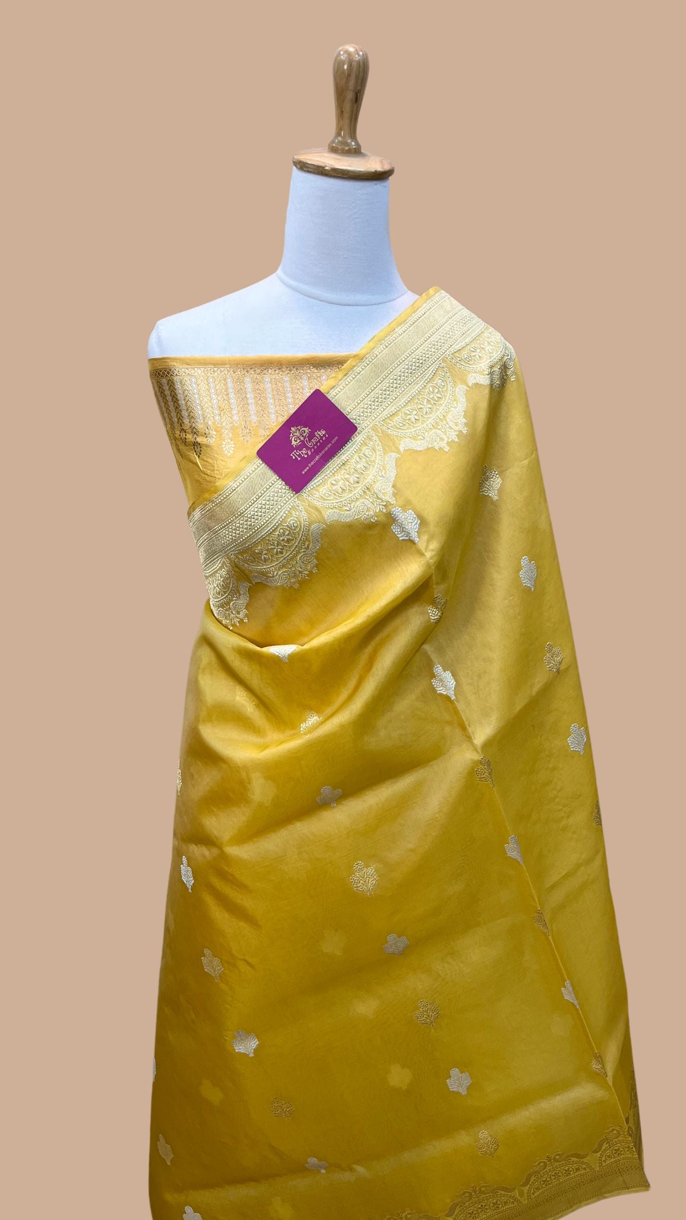 Pure Kora Silk Handloom Banarasi Saree - with sona rupa kadhua motifs