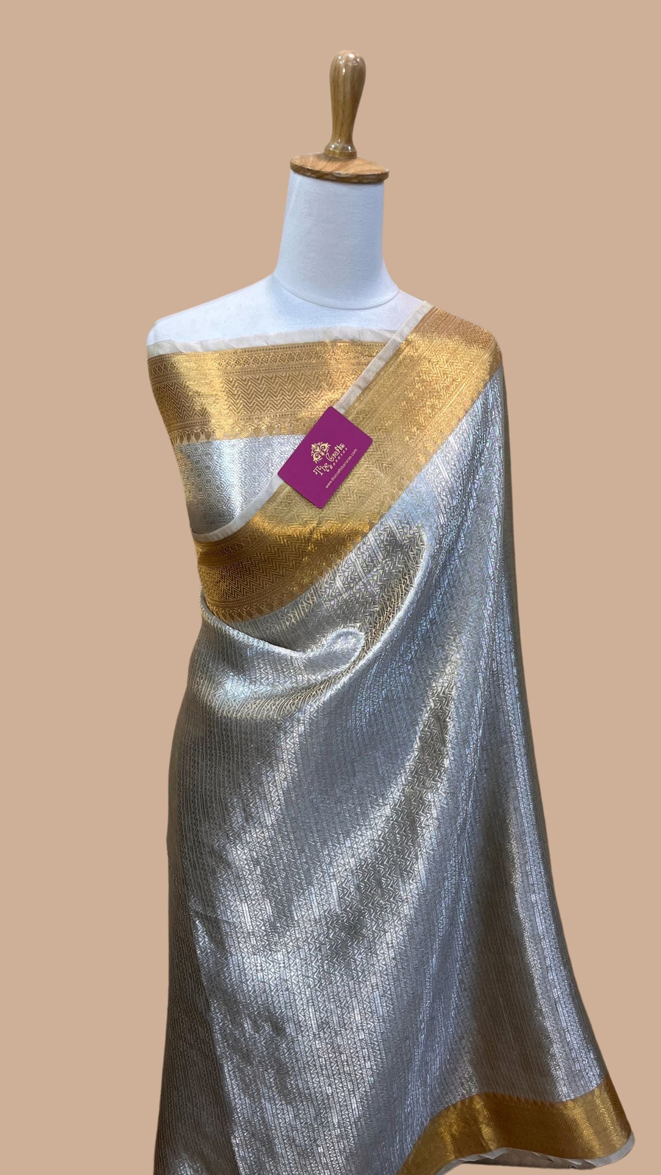 Pure Tissue Brocade Handloom Banarasi Saree