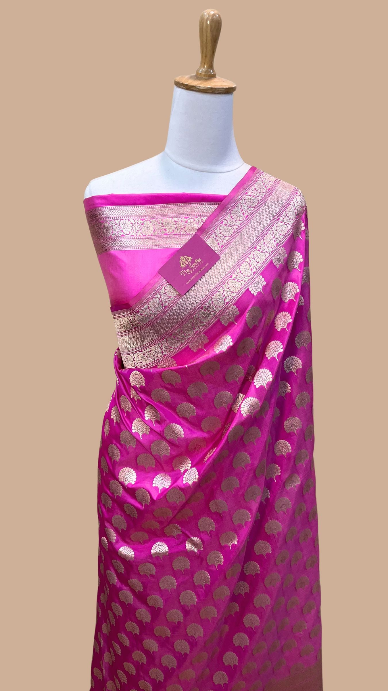 Pure Katan Silk Handloom Banarasi Saree - Jaal work